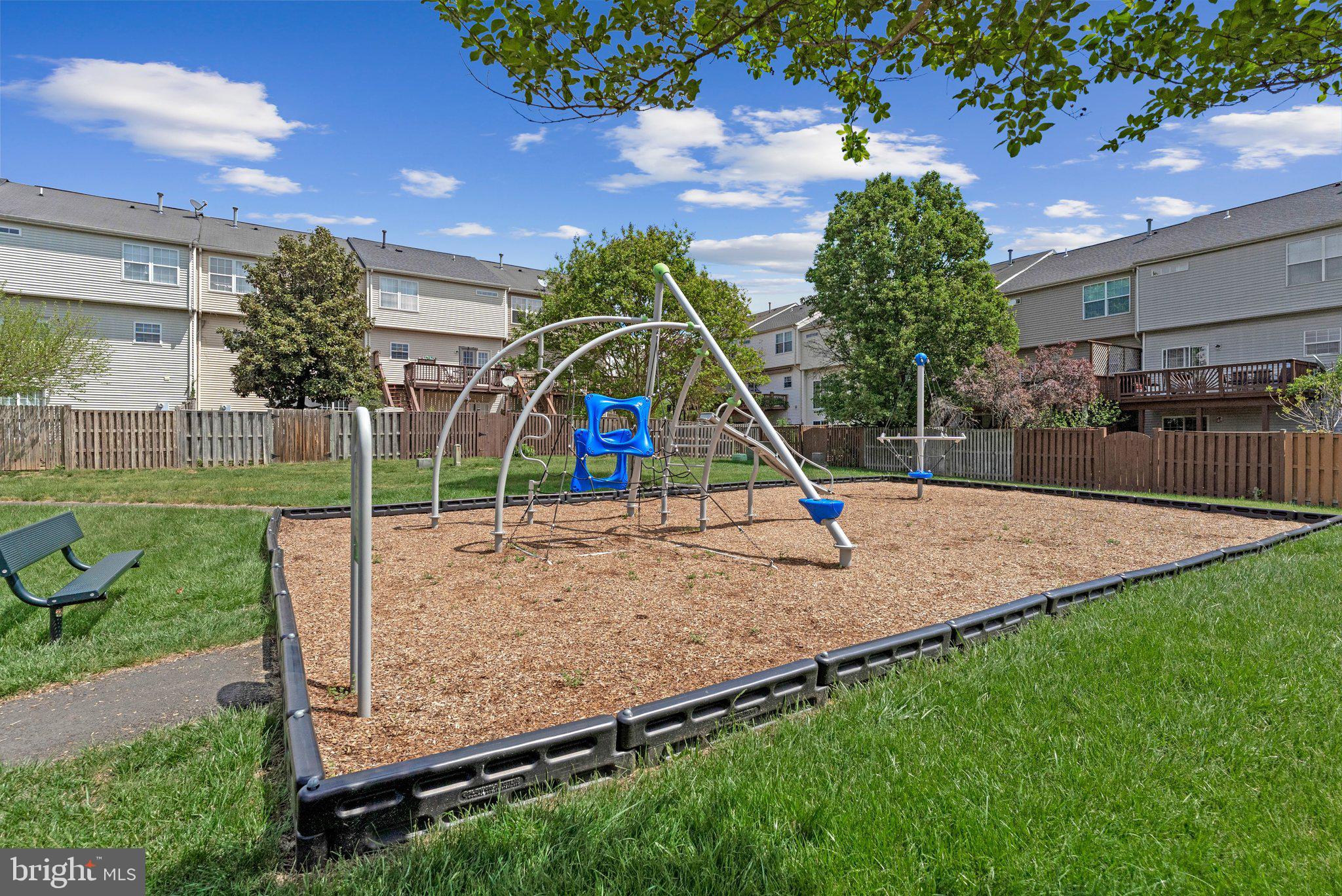 SYCAMORE HILL - Residential