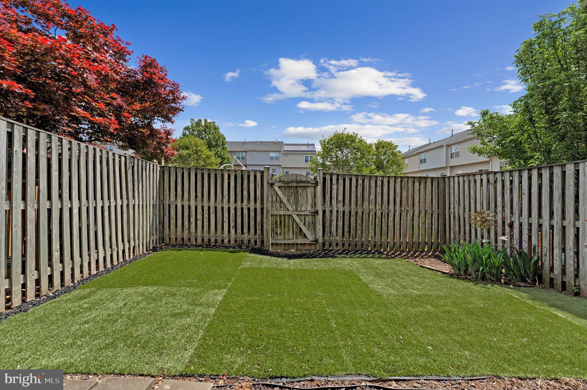 SYCAMORE HILL - Residential