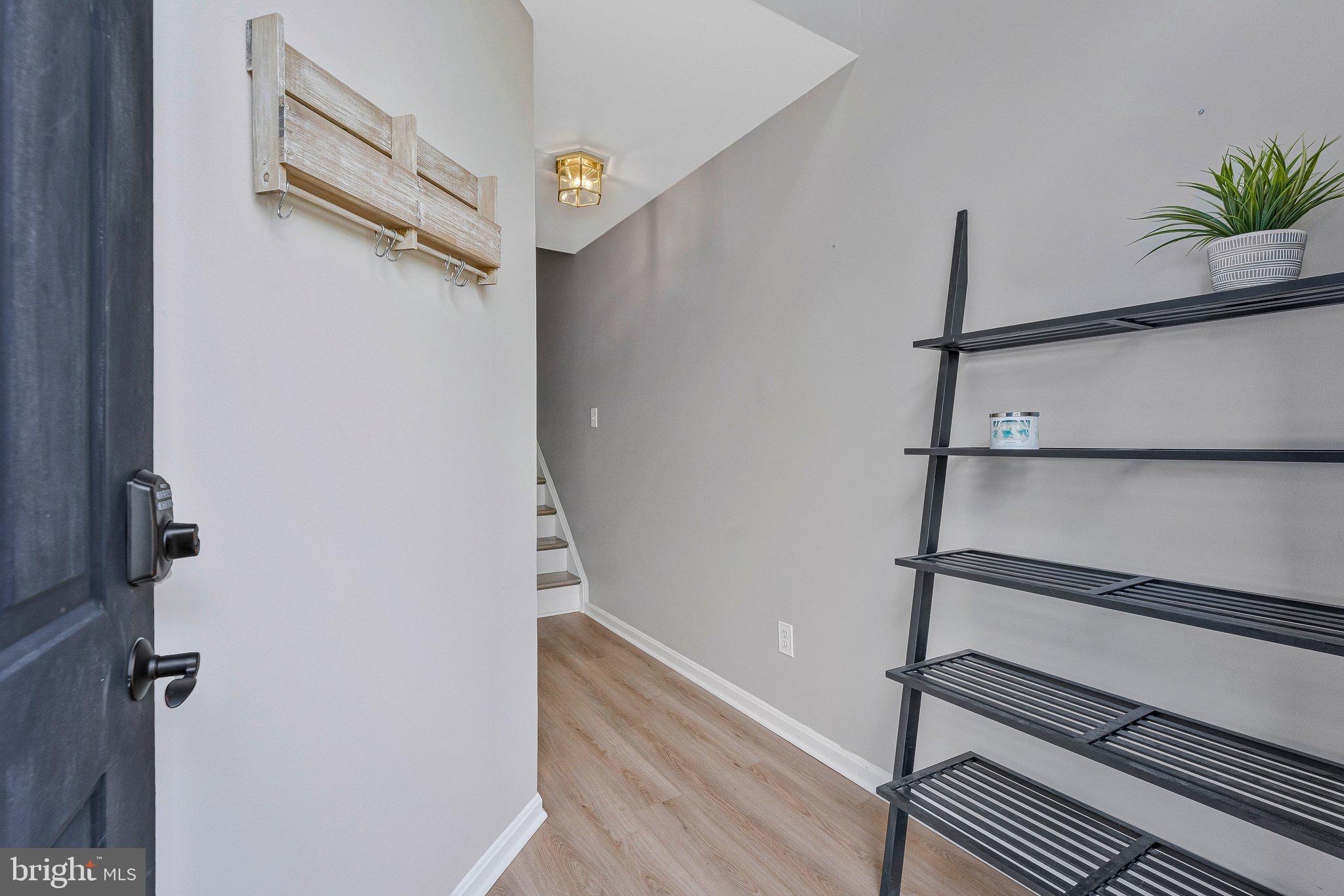 SYCAMORE HILL - Residential