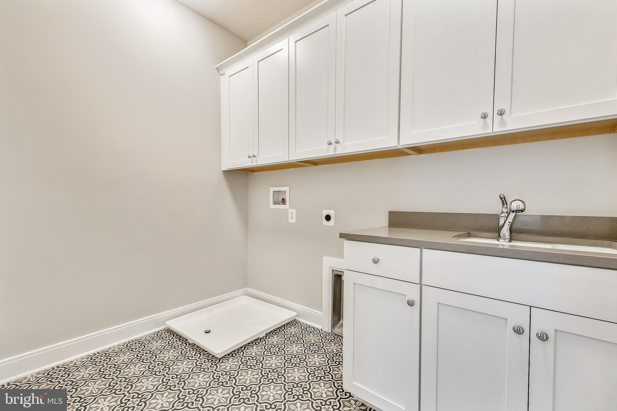 HILLMEAD - Residential