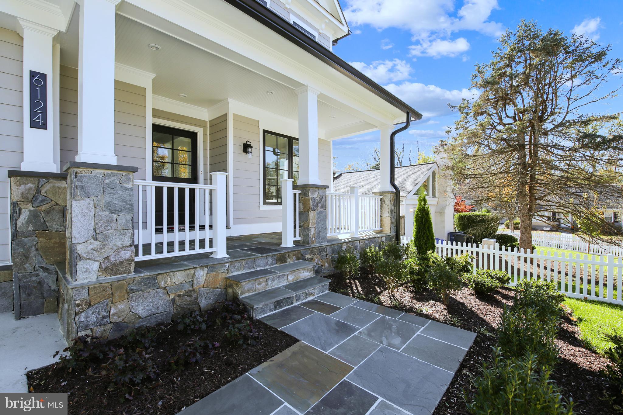 HILLMEAD - Residential