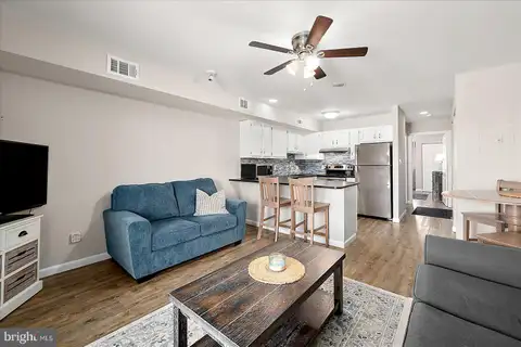 MLS: MDWO2038792