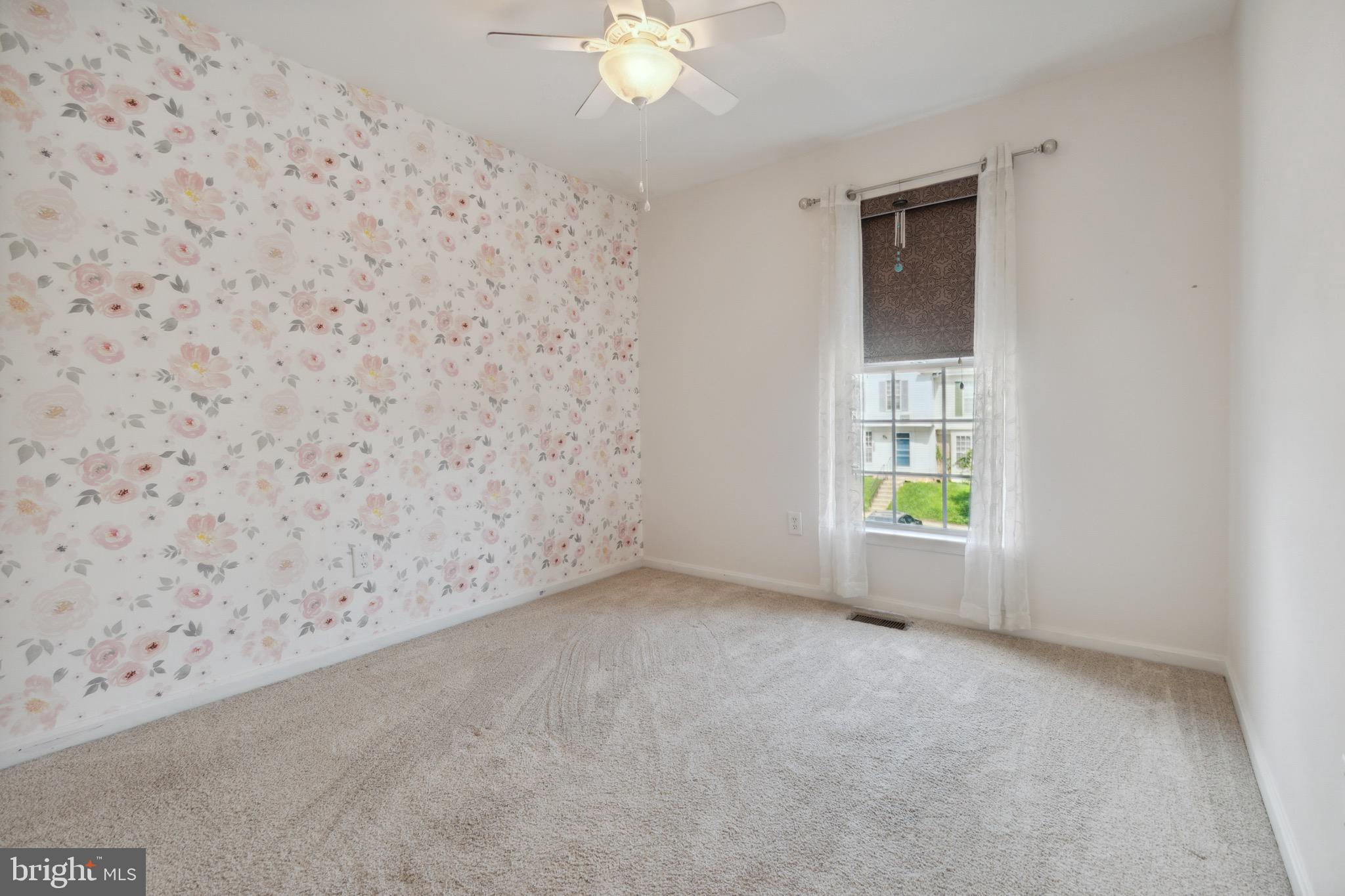 MAPLE WOODS - Residential Lease