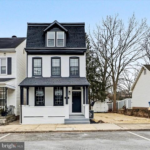 1608 STANTON STREET YORK PA 17404