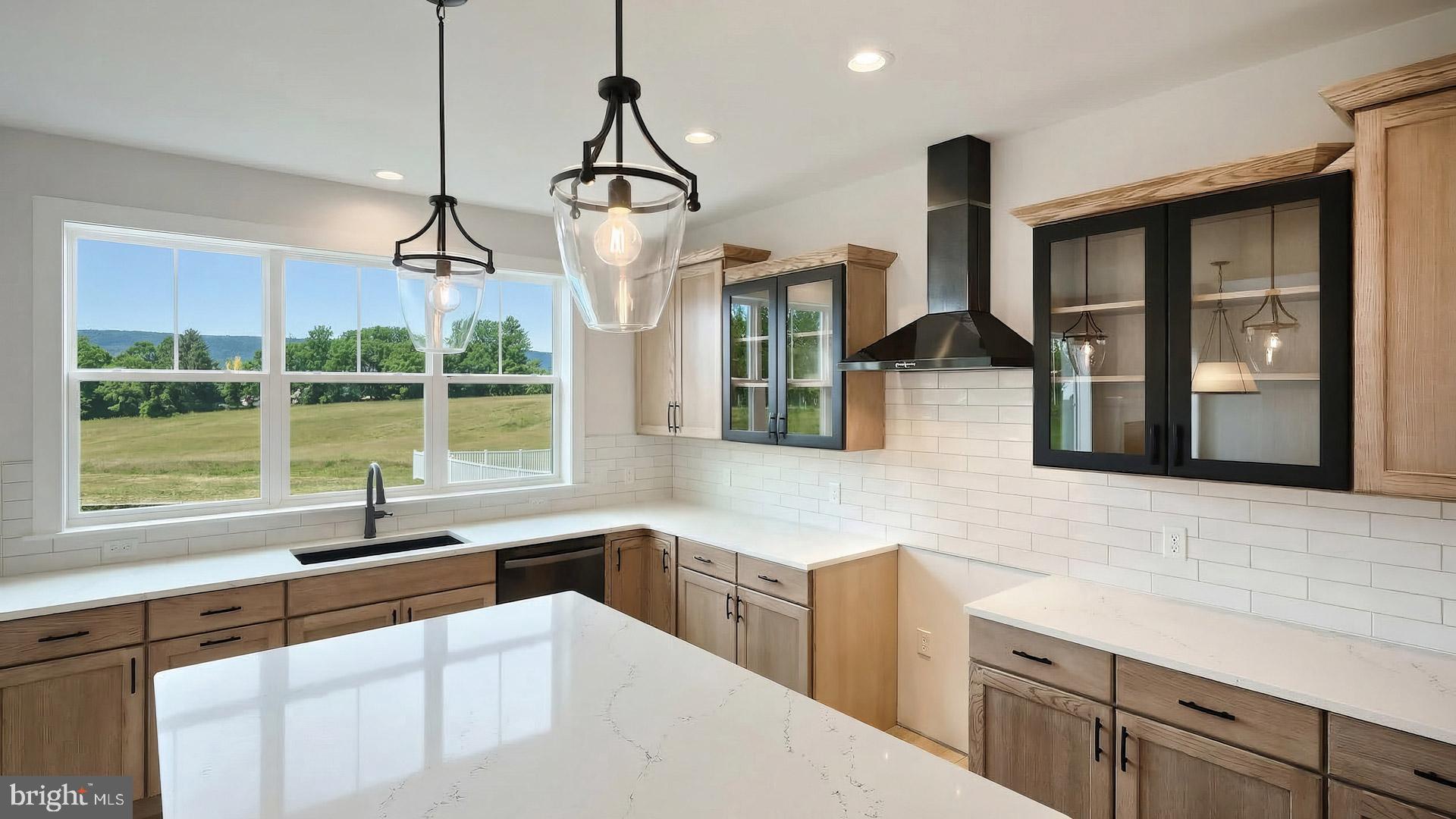 THE MEADOWS AT COLONIAL CLUB - Residential