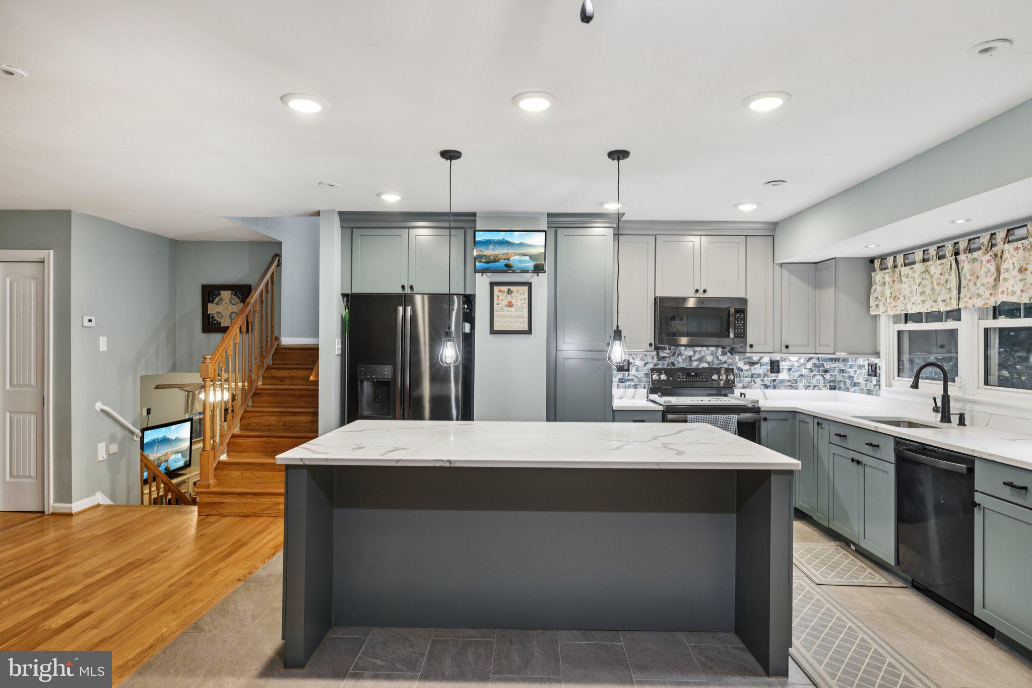 COLESVILLE PARK - Residential