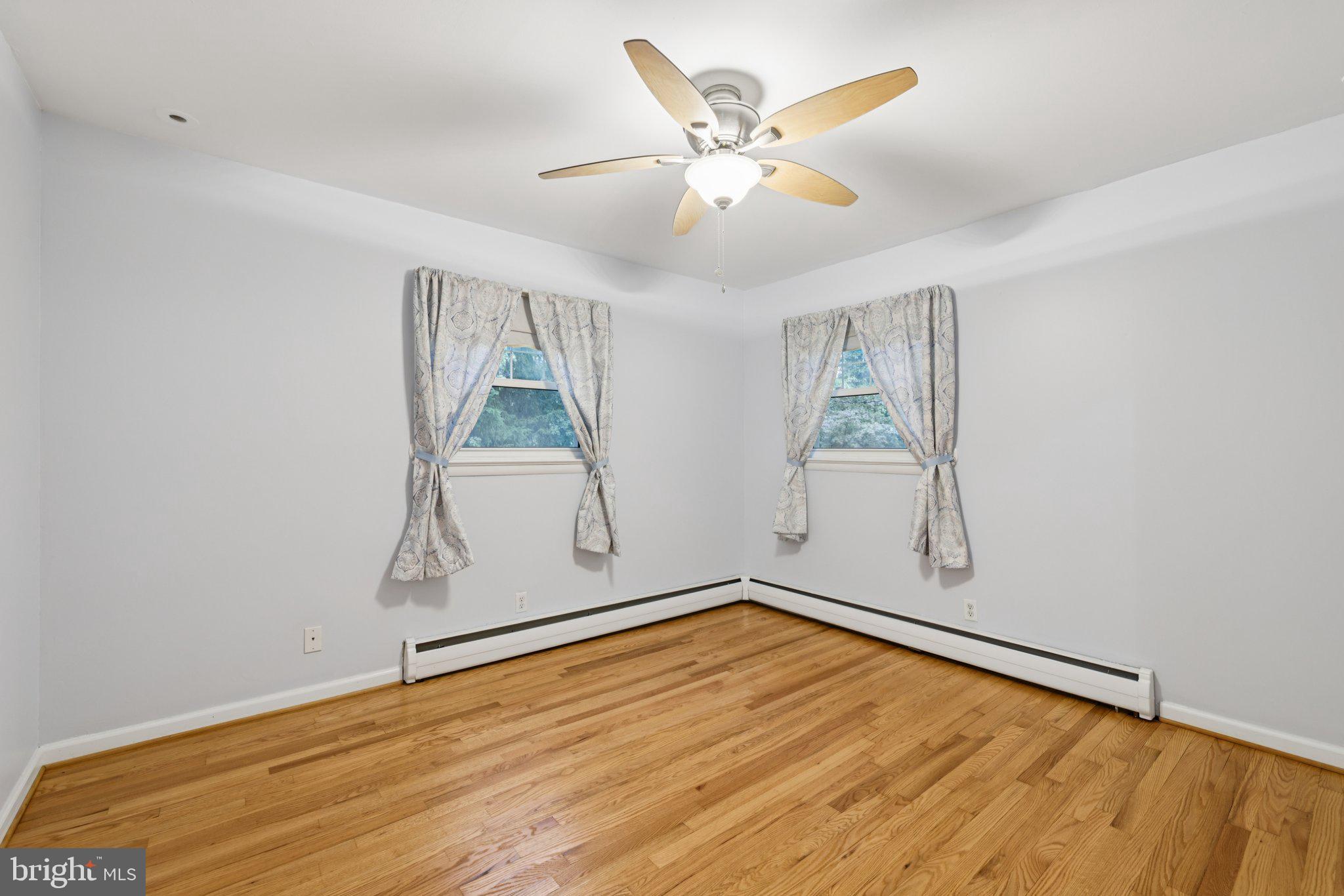 COLESVILLE PARK - Residential