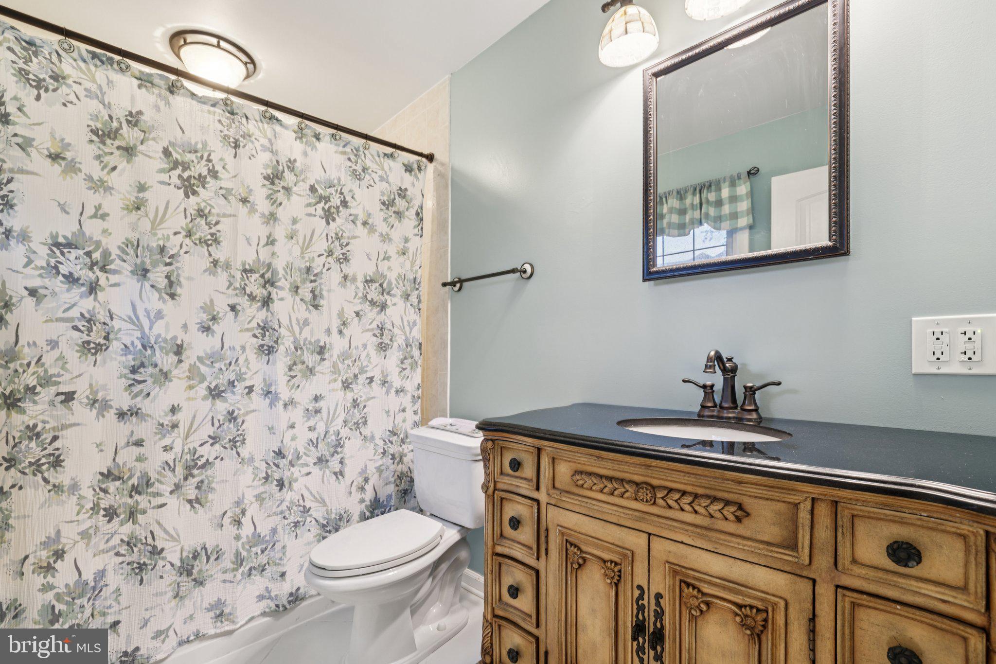 COLESVILLE PARK - Residential