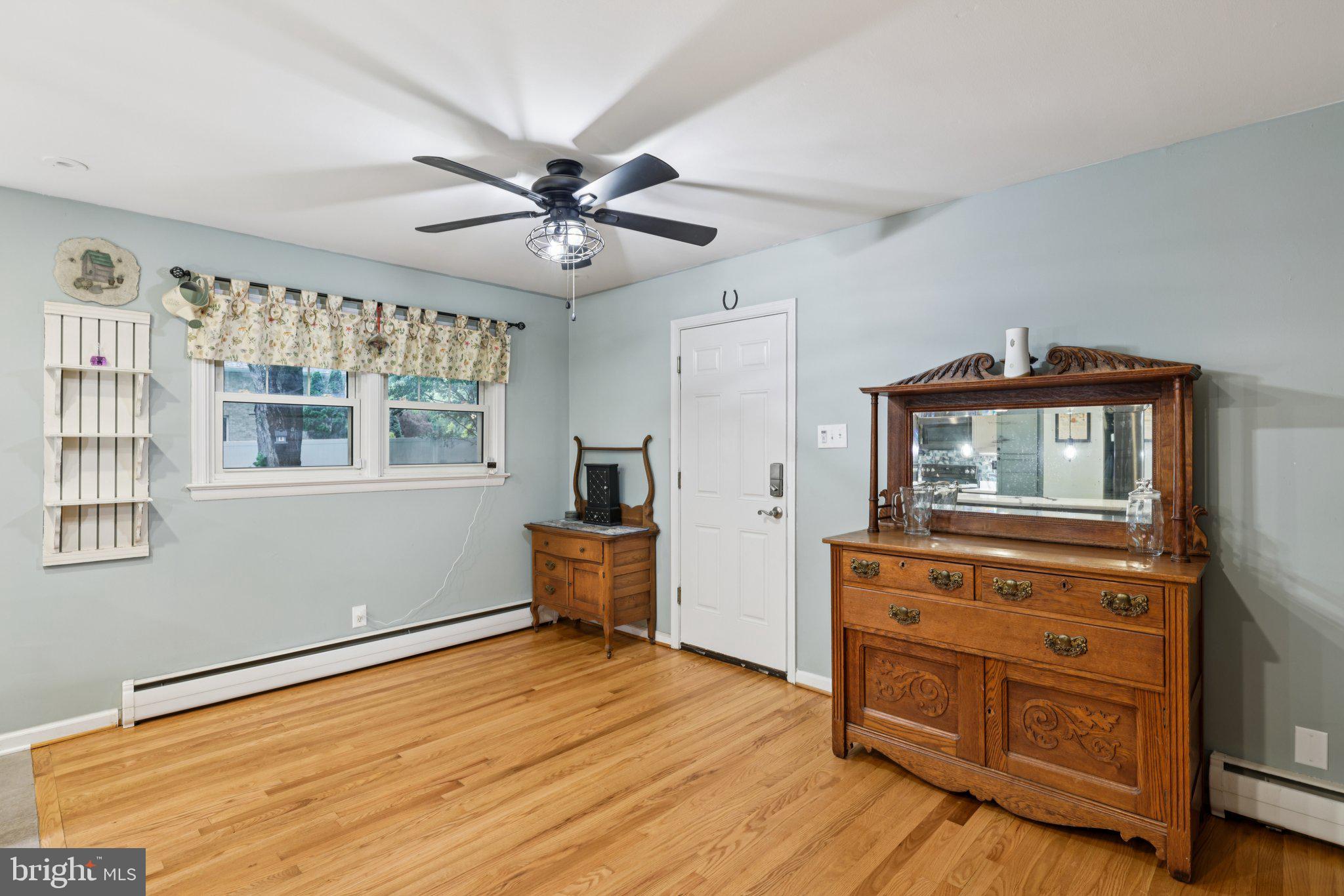 COLESVILLE PARK - Residential