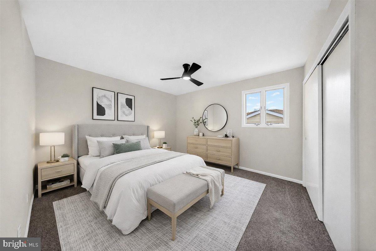 DEACONS WALK - Residential