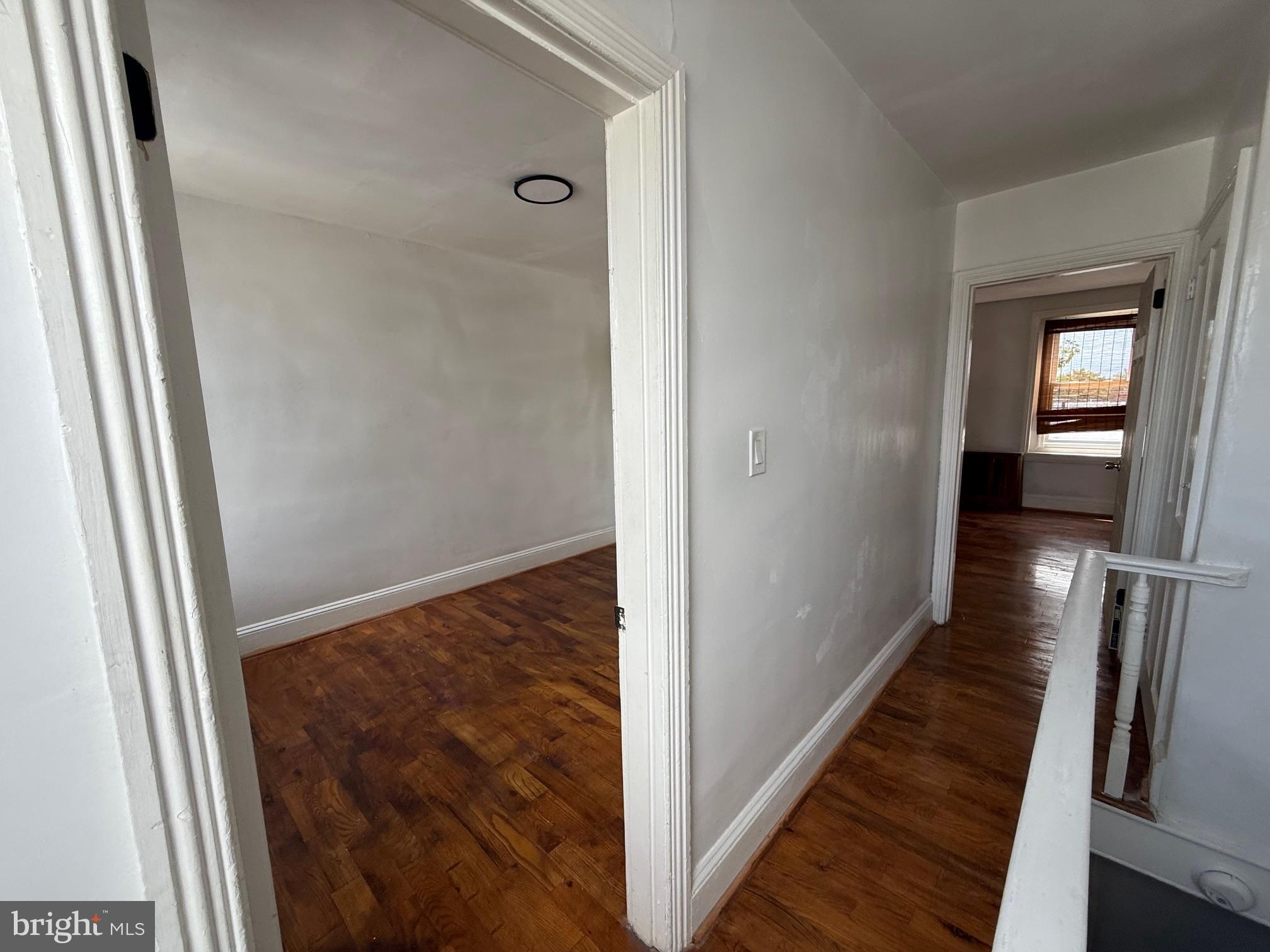 KENSINGTON - Residential