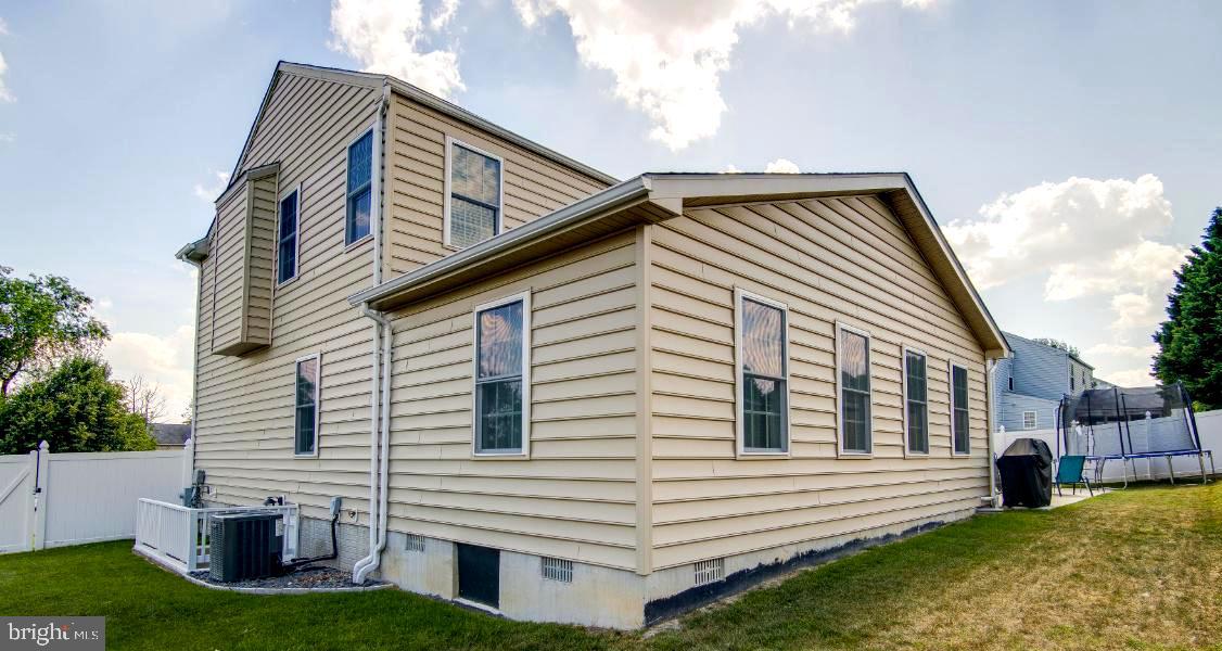 GREENFIELD - Residential