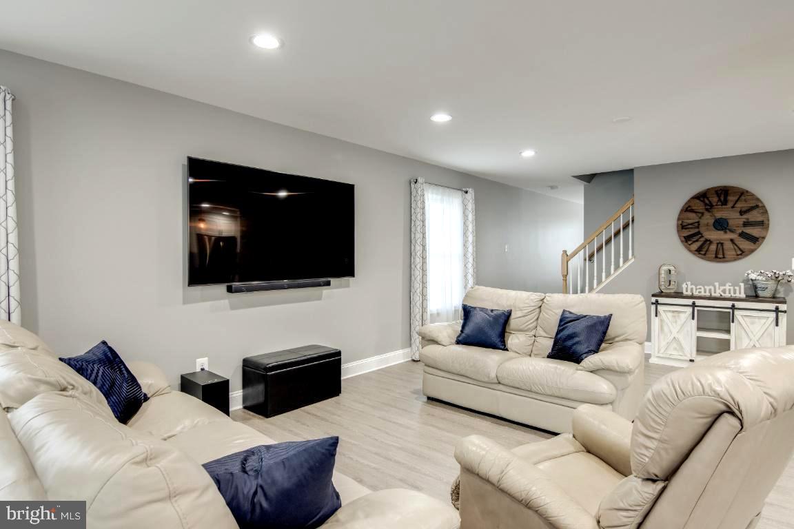 GREENFIELD - Residential