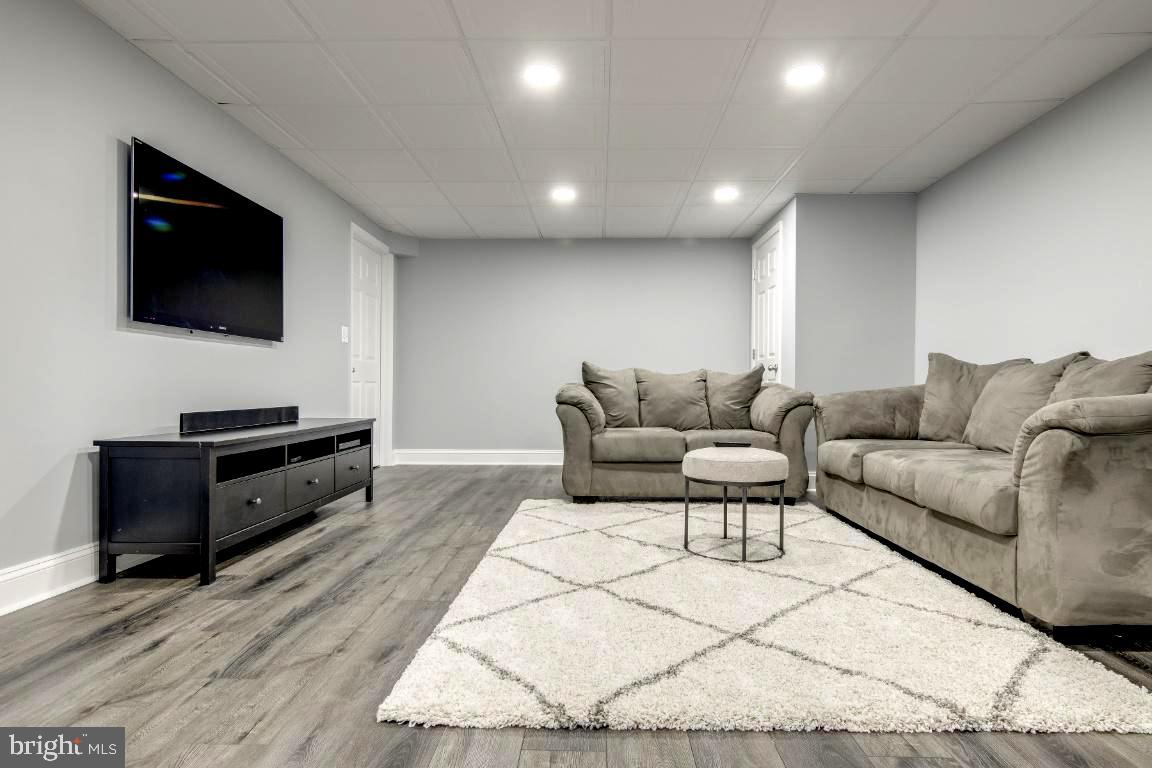 GREENFIELD - Residential