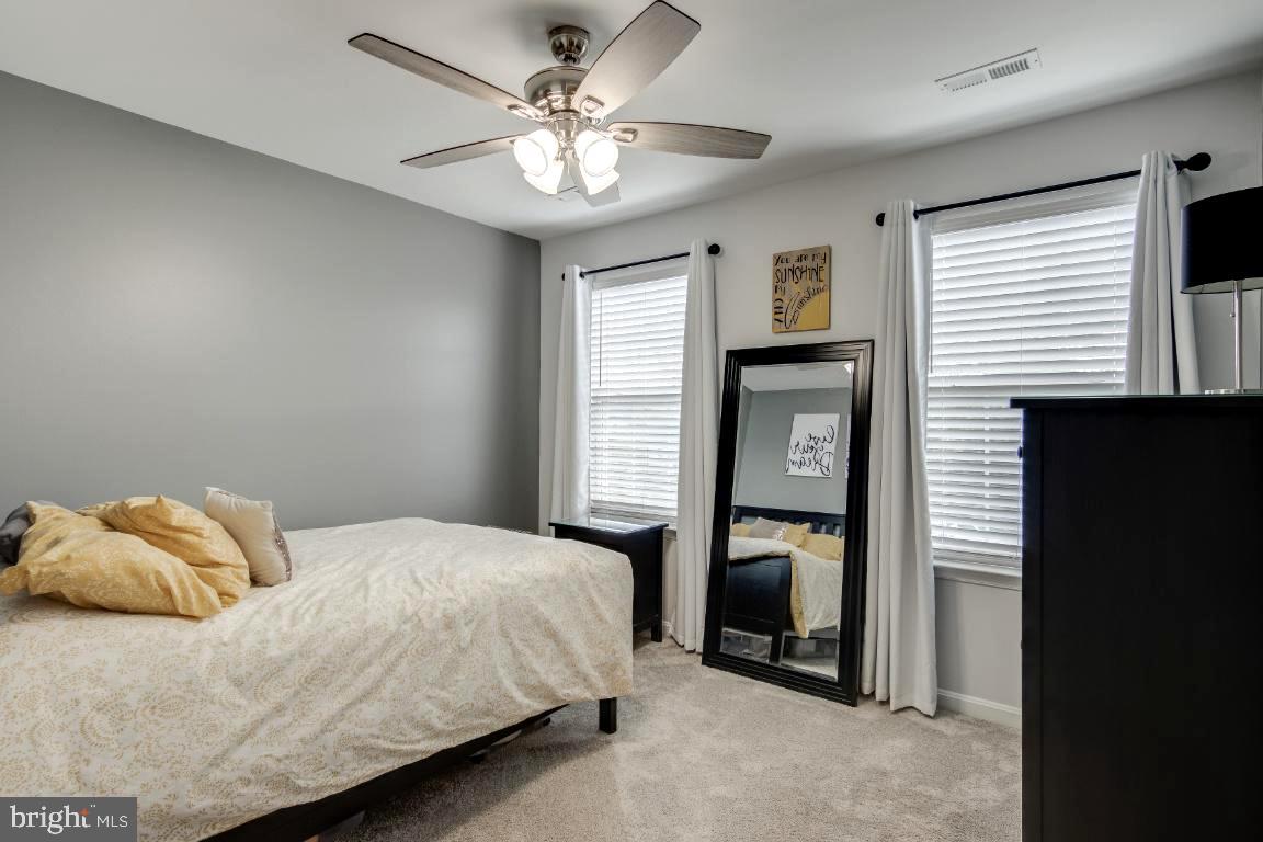 GREENFIELD - Residential