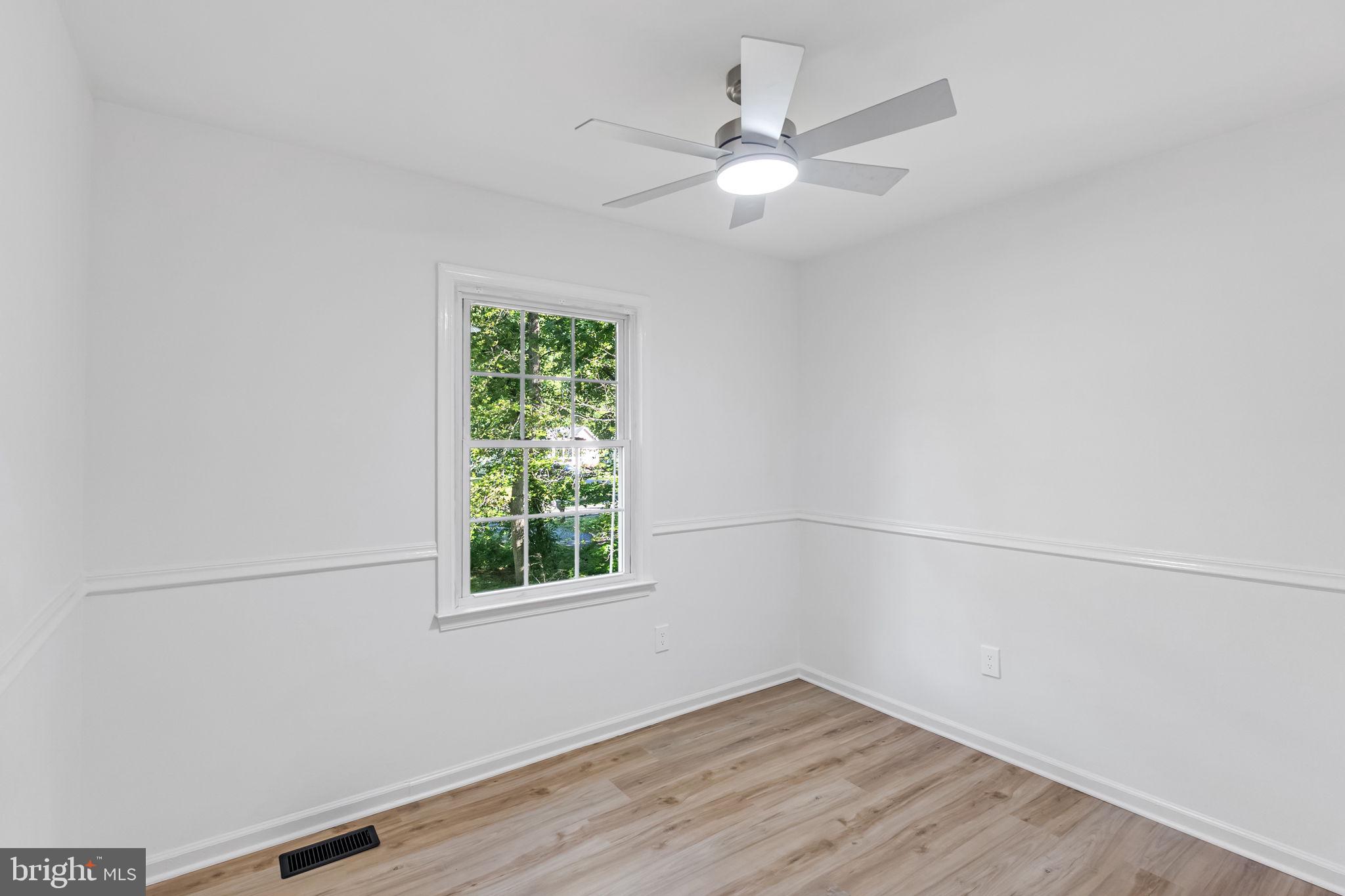 LAKE CAROLINE - Residential