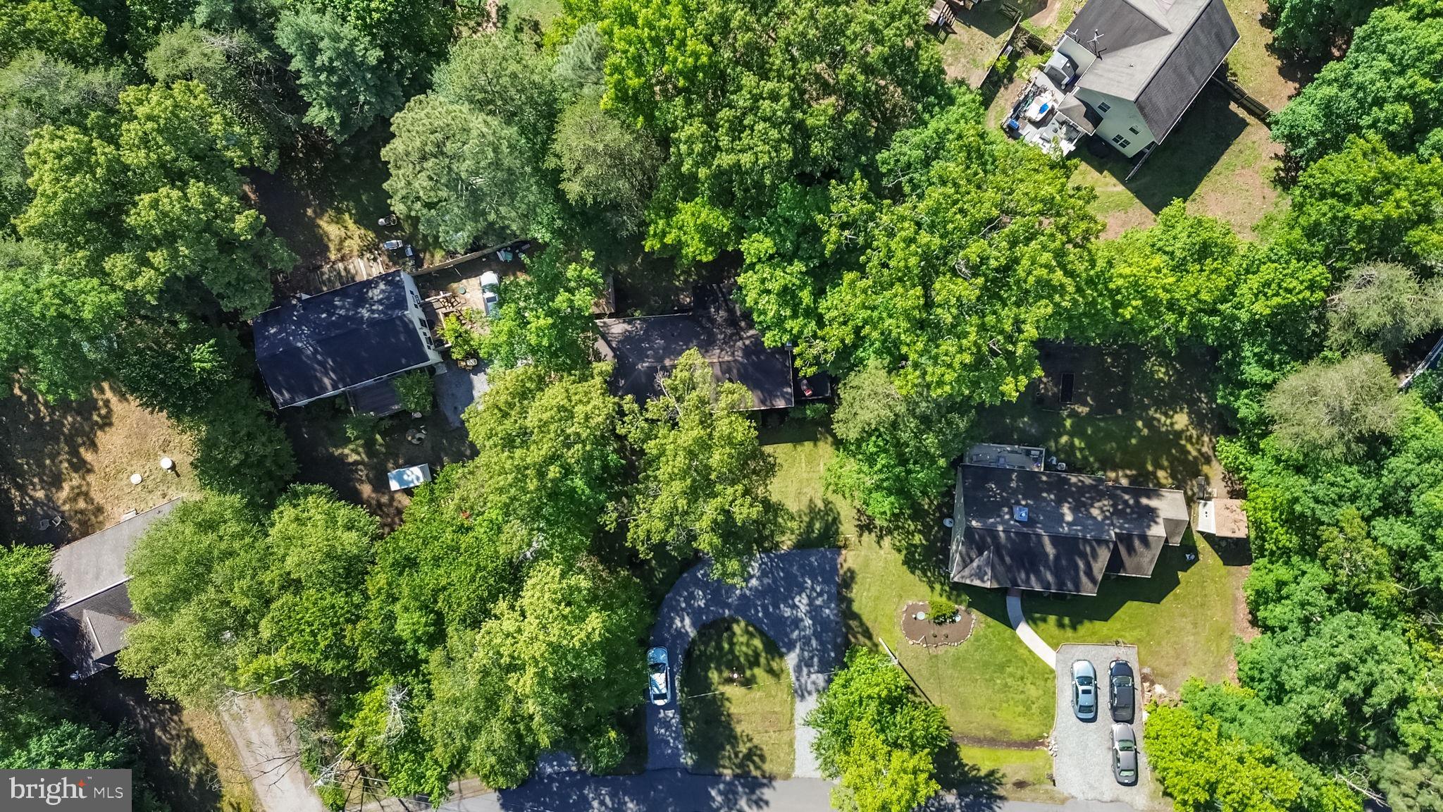 LAKE CAROLINE - Residential