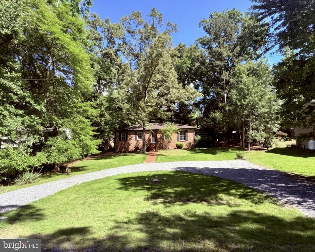 LAKE CAROLINE - Residential