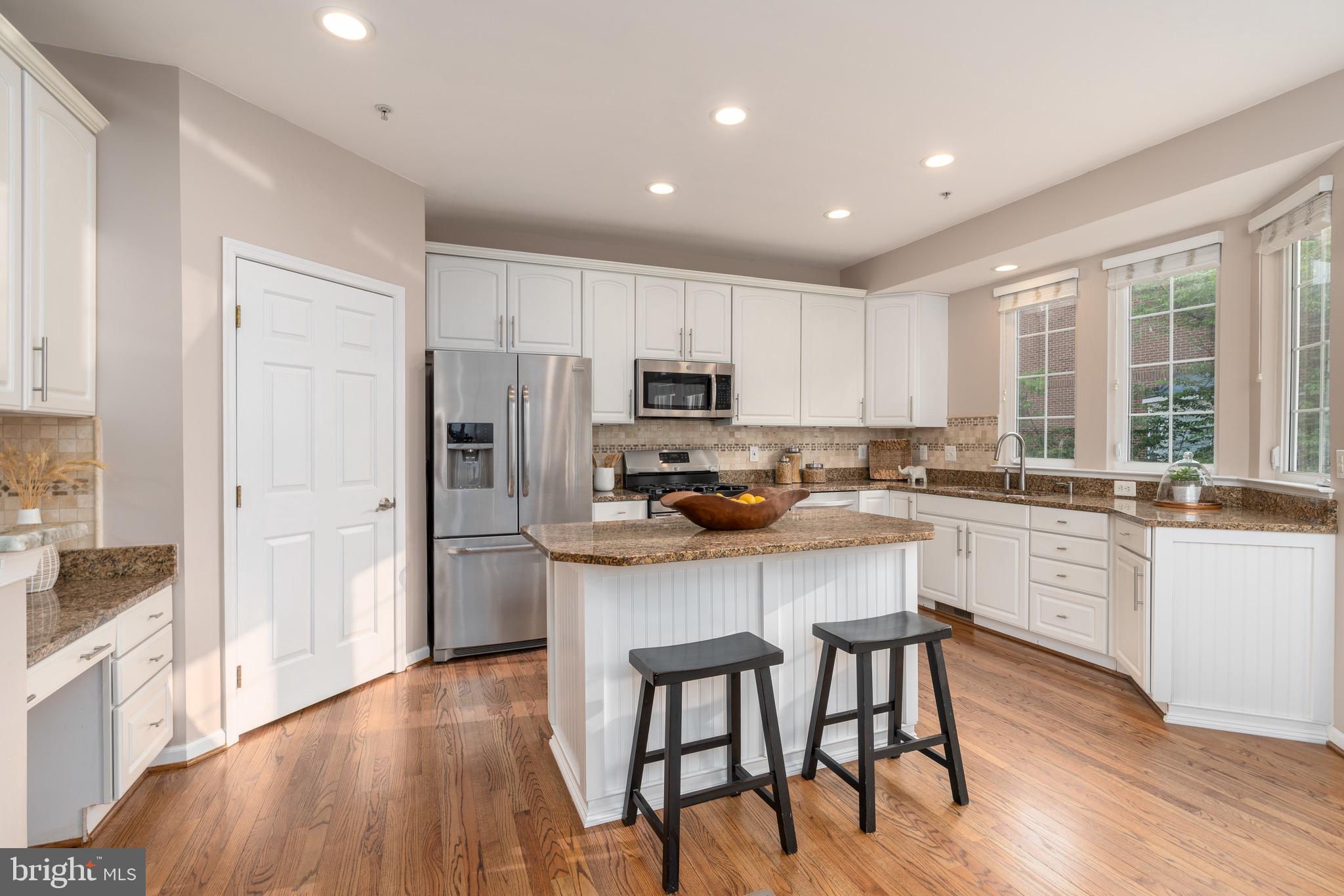 OLD TOWN GREENS - Residential