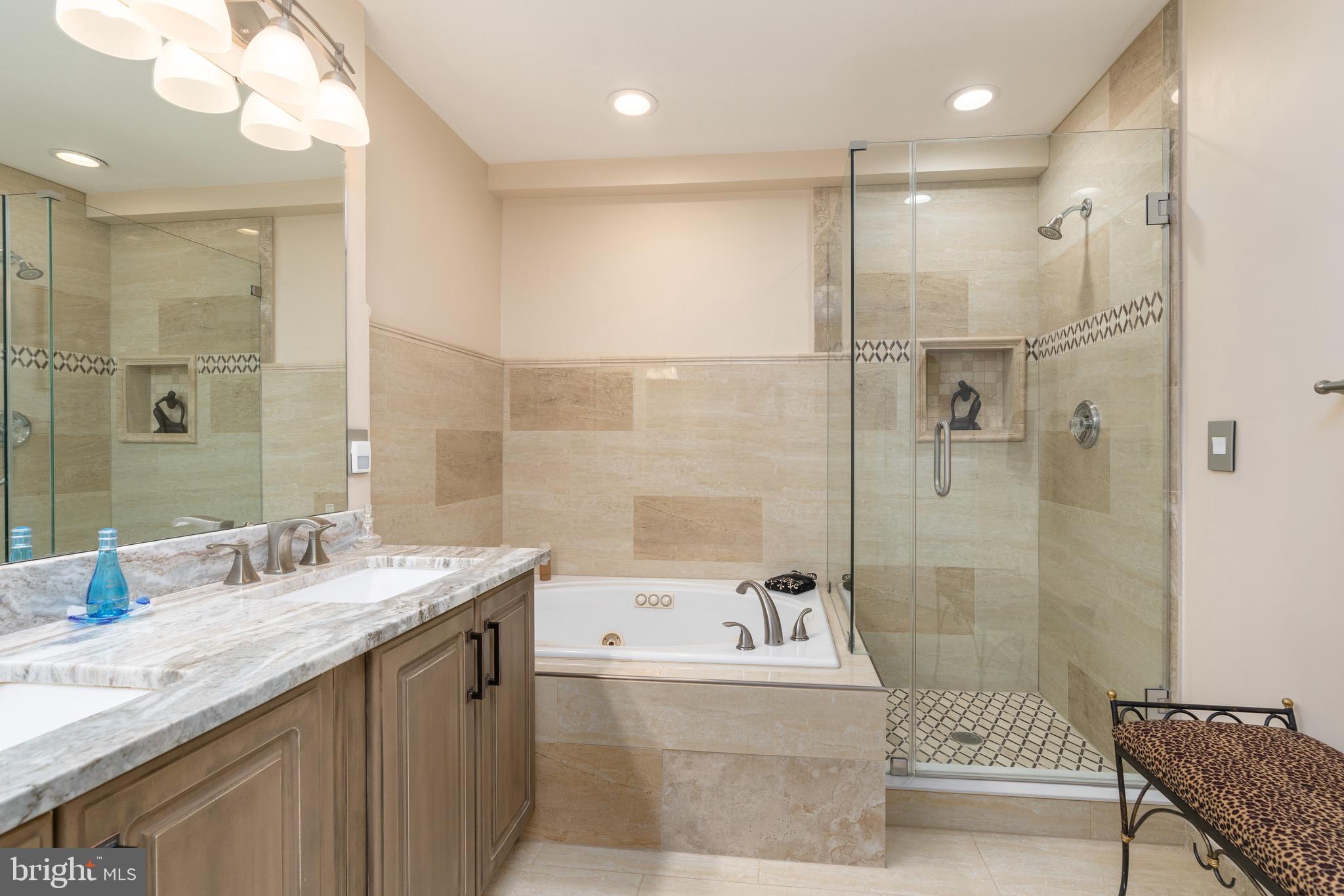 OLD TOWN GREENS - Residential