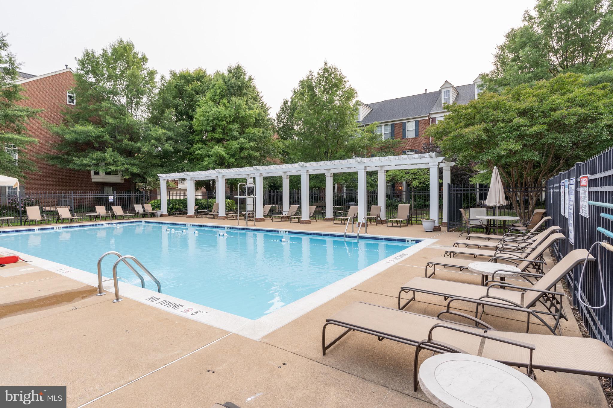 OLD TOWN GREENS - Residential