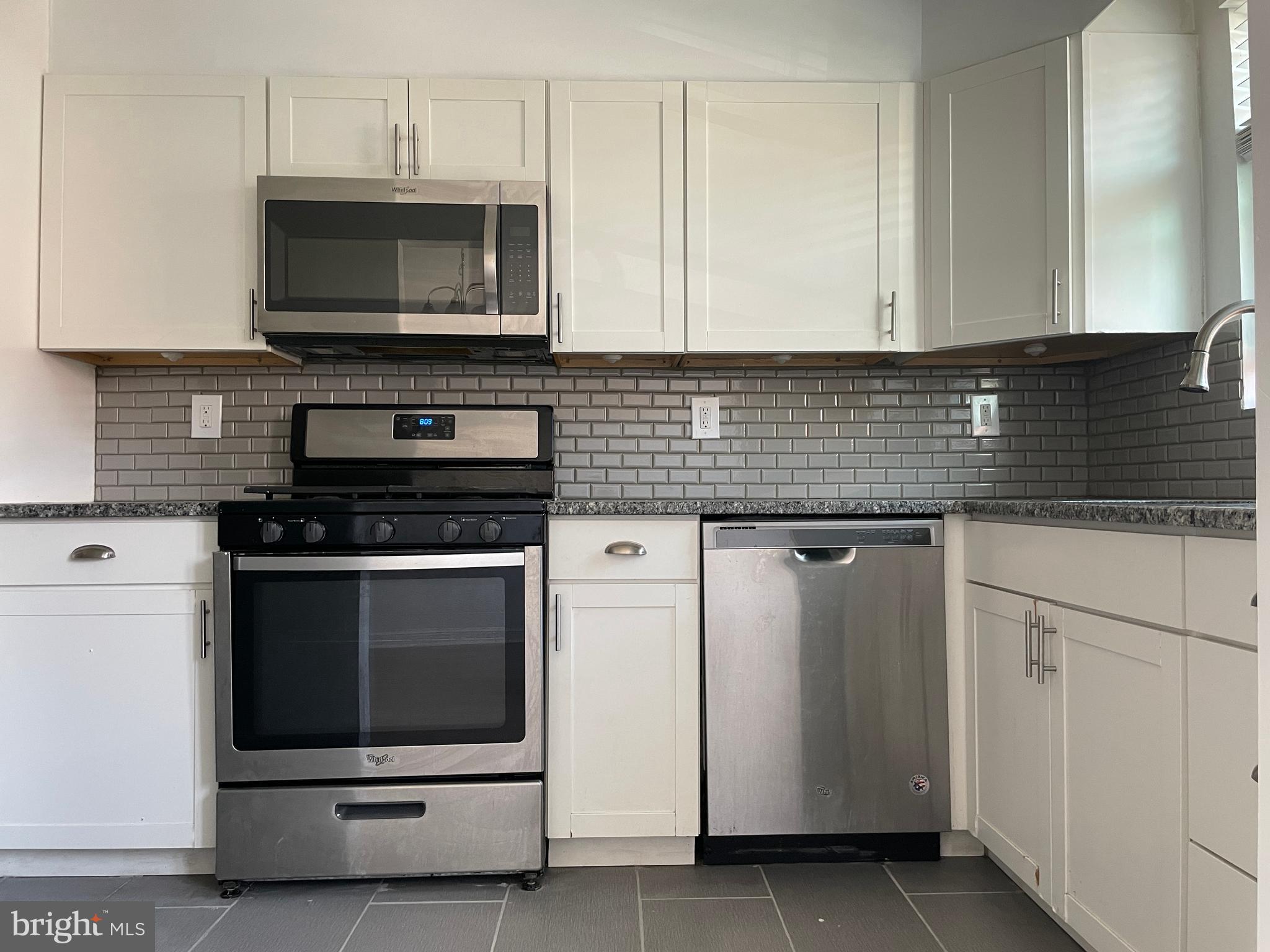 7053 LARGE STREET