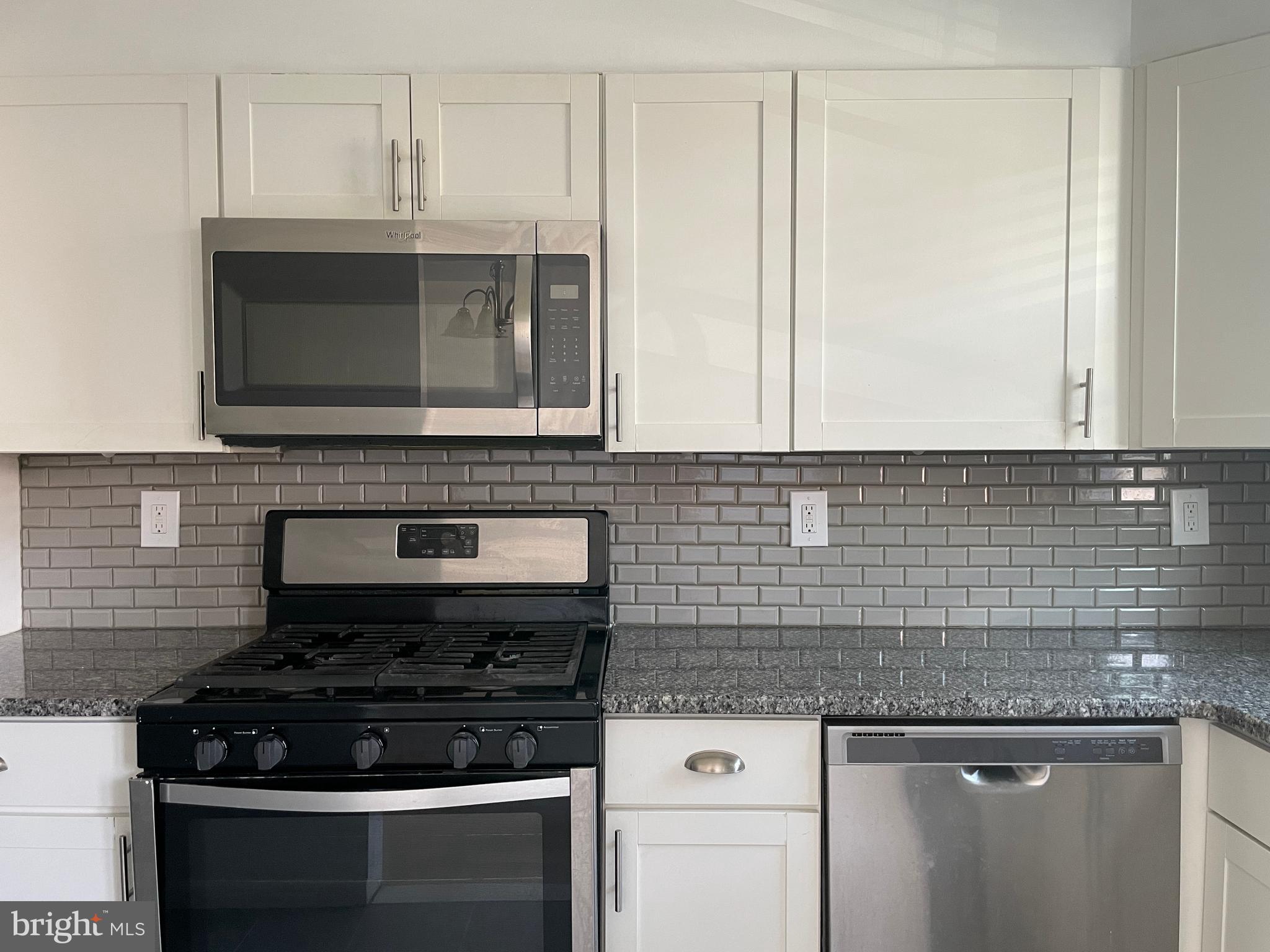 7053 LARGE STREET