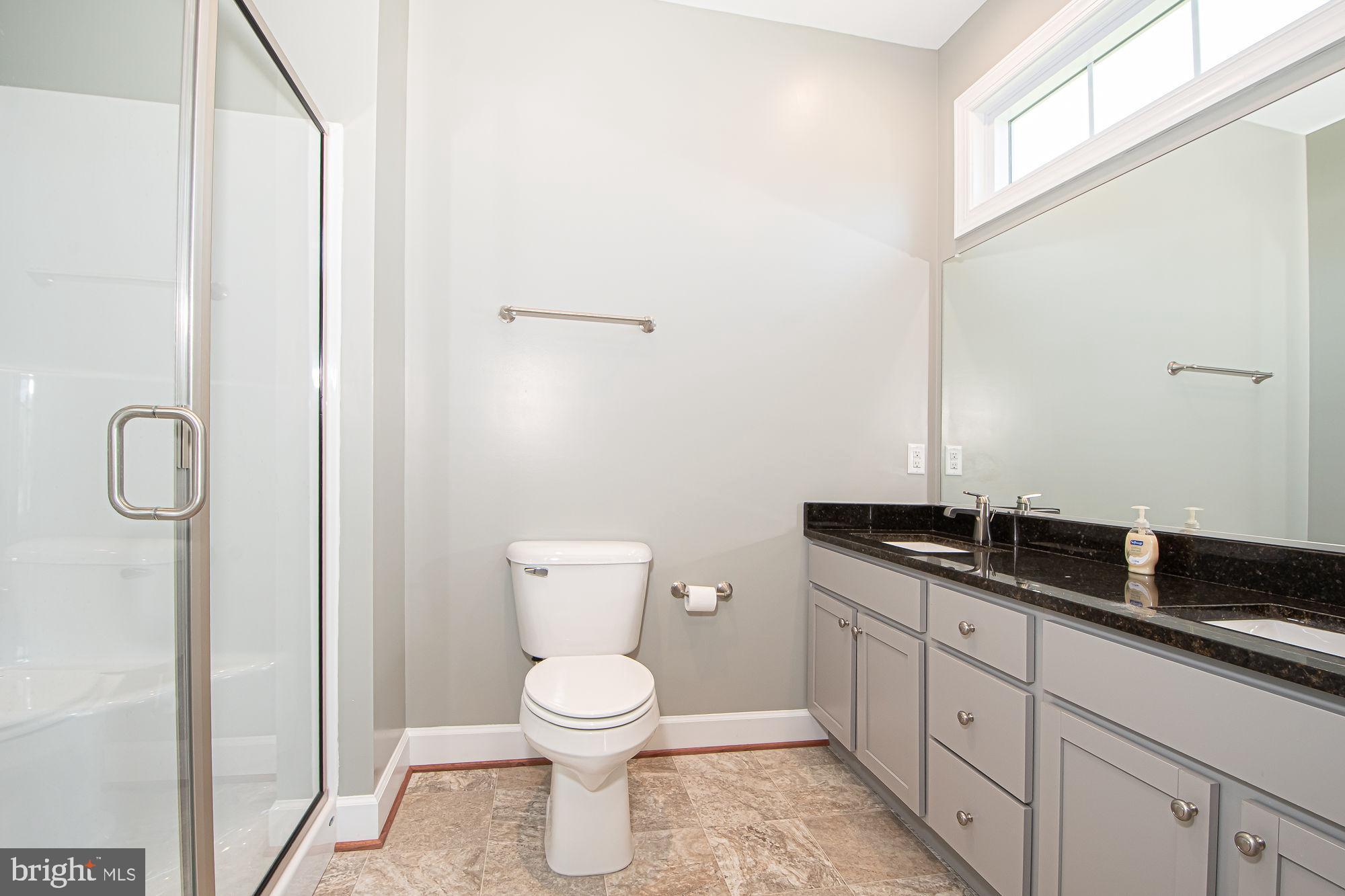 HAPPY CREEK KNOLLS - Residential