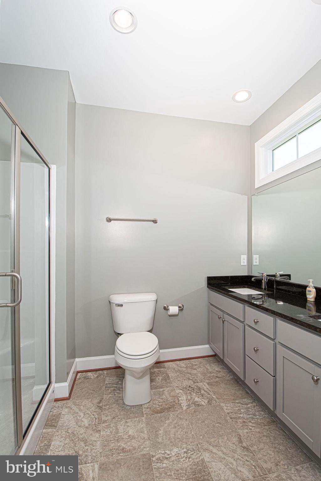 HAPPY CREEK KNOLLS - Residential