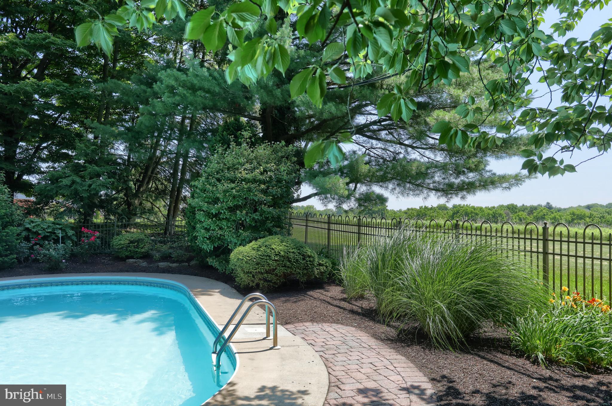 HERSHEY DOWNTOWN - Residential