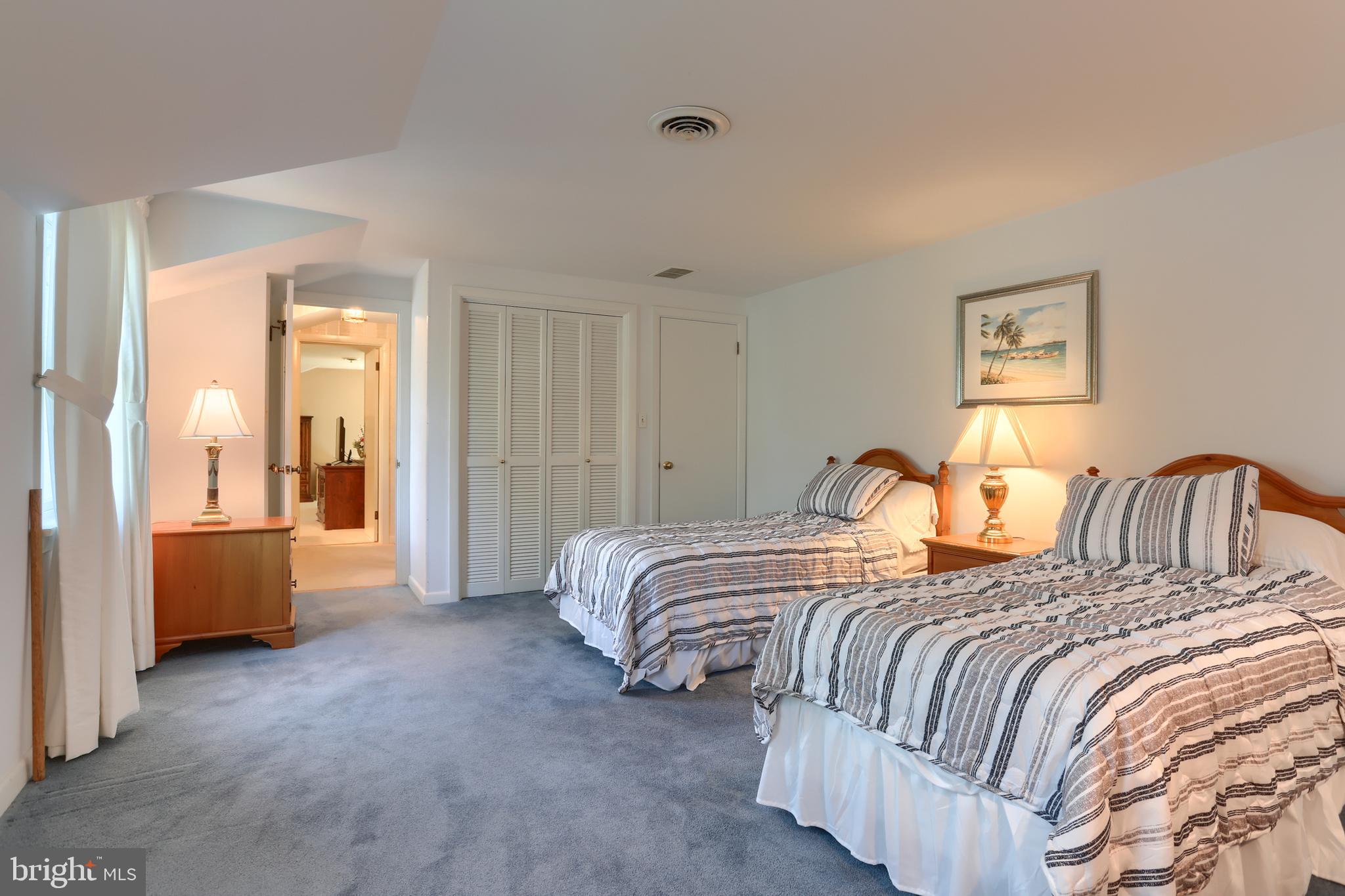 HERSHEY DOWNTOWN - Residential