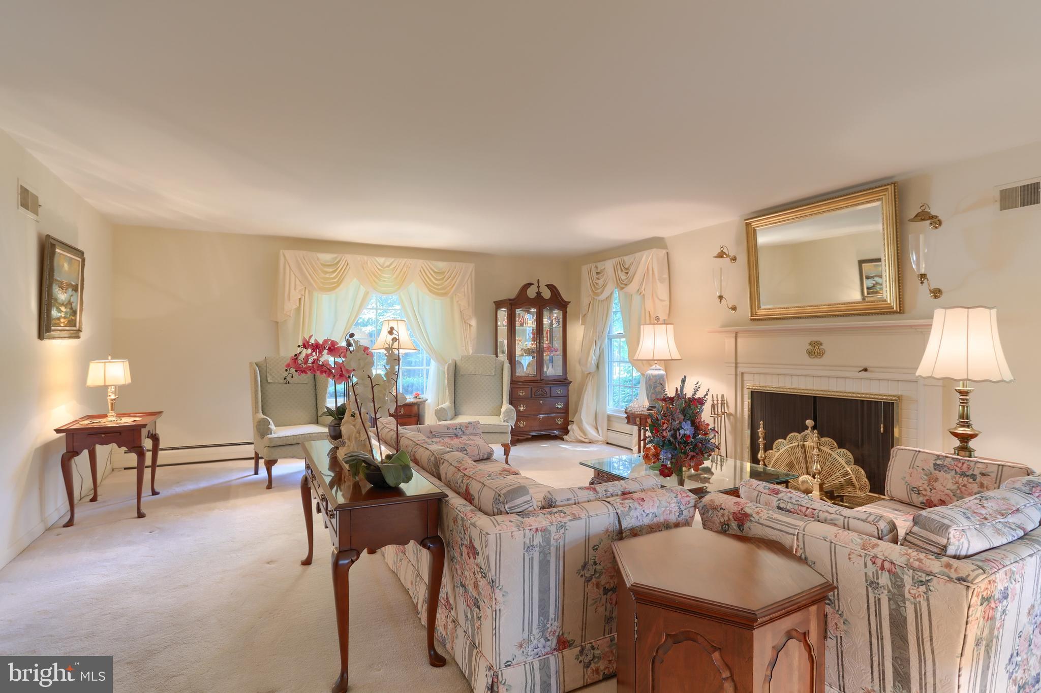 HERSHEY DOWNTOWN - Residential