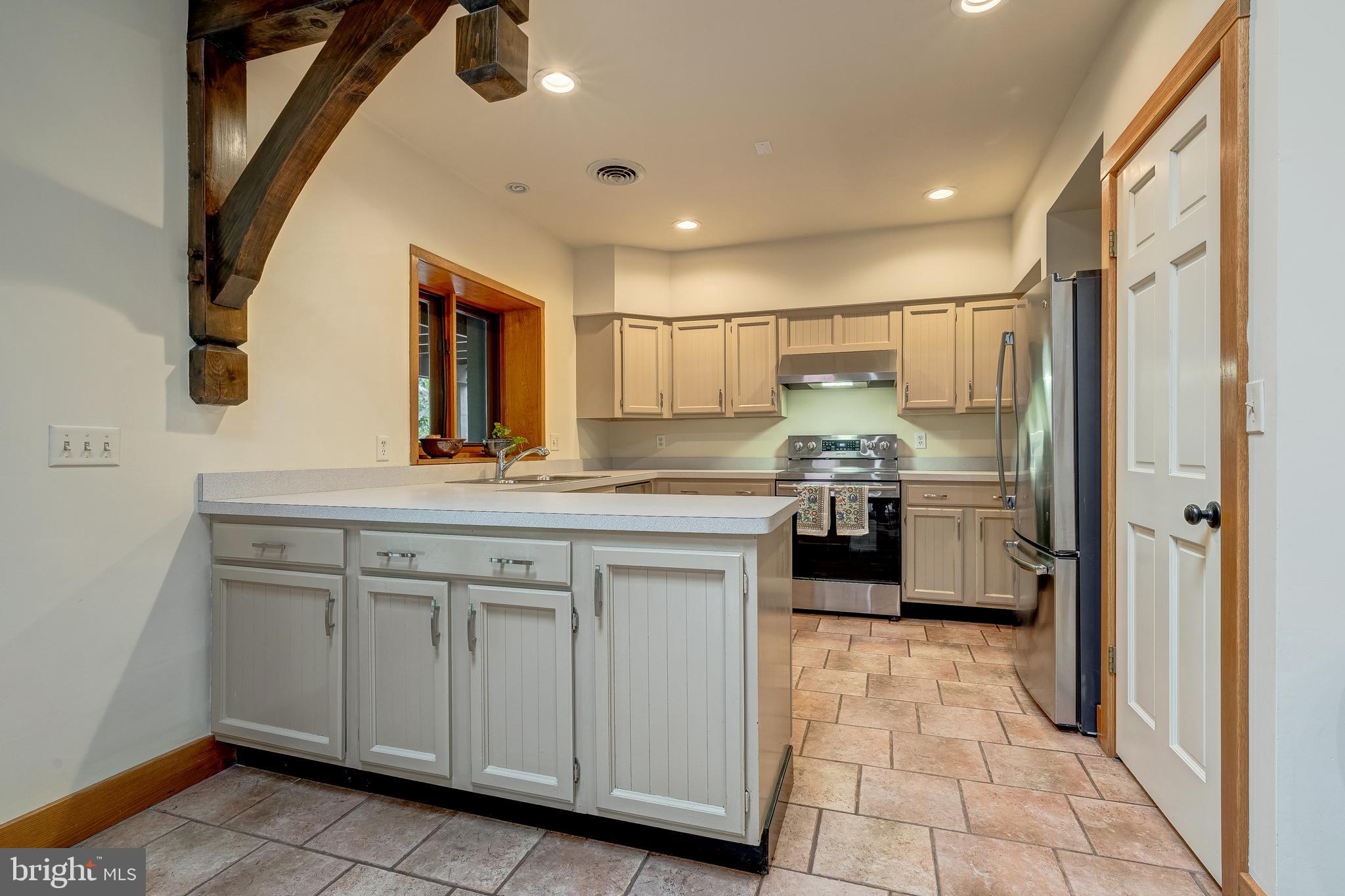 ZULLA HILLS - Residential