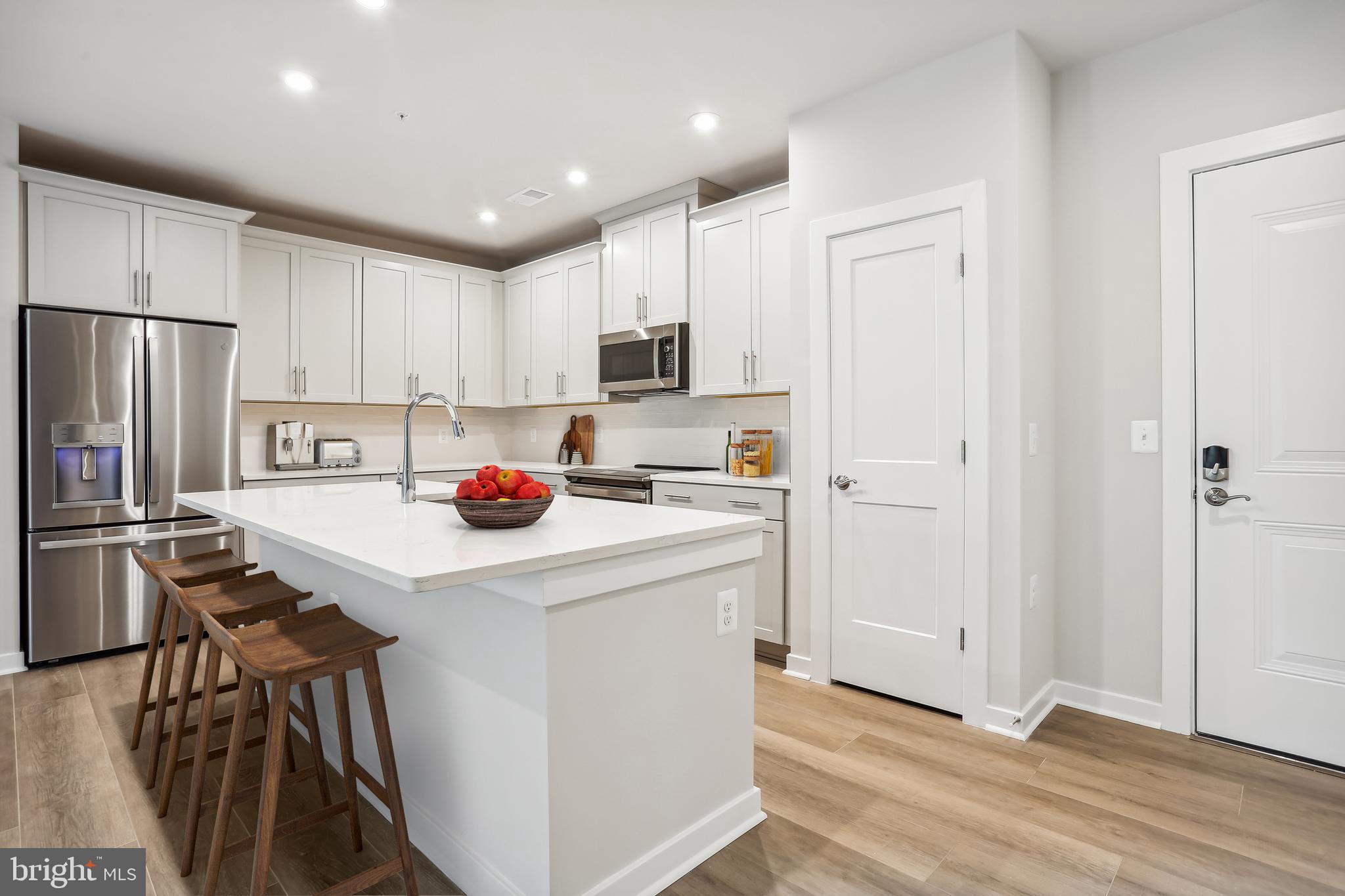 TALL OAKS - Residential Lease