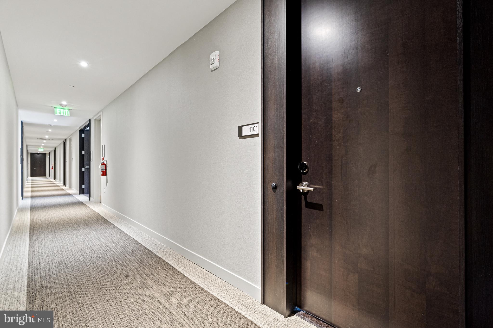 THE VERSE CONDO - Residential