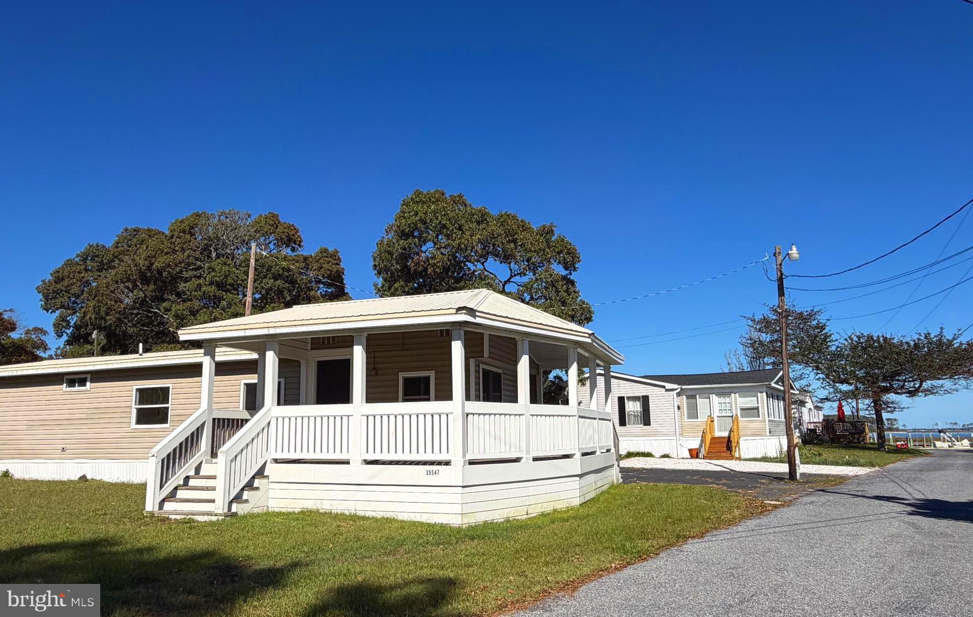 BAY CITY - Residential