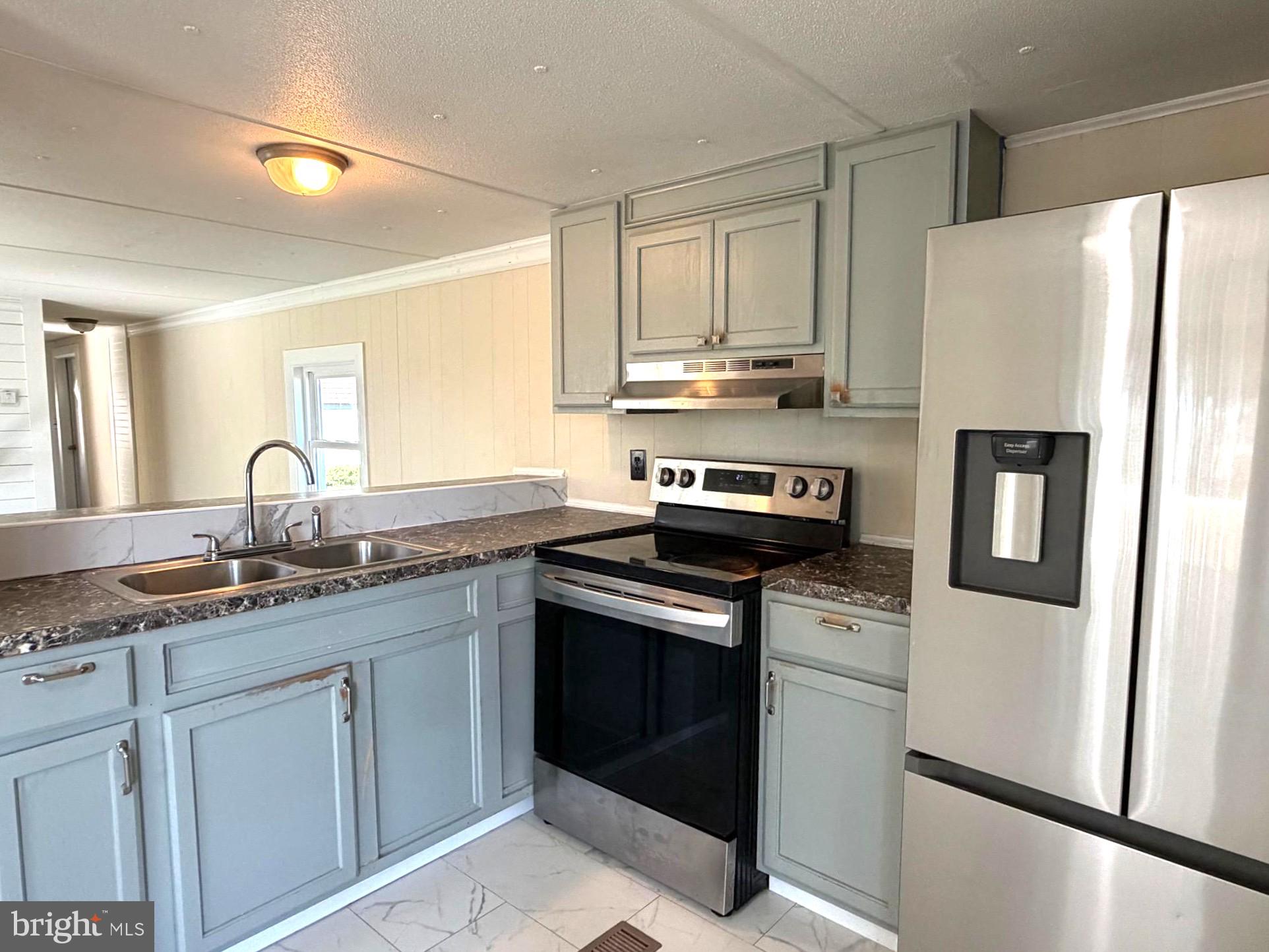 BAY CITY - Residential