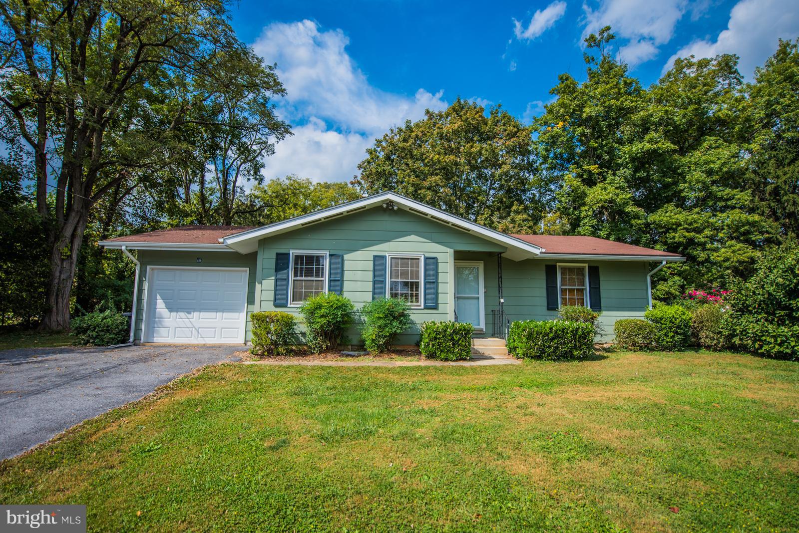 CHAPLINE'S CHOICE - Residential