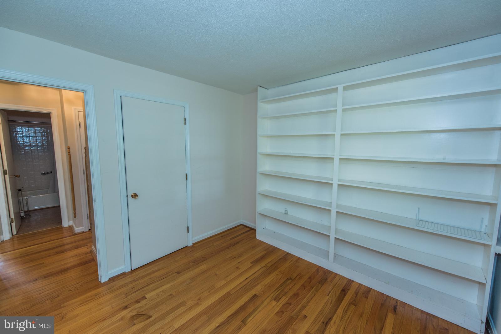 CHAPLINE'S CHOICE - Residential