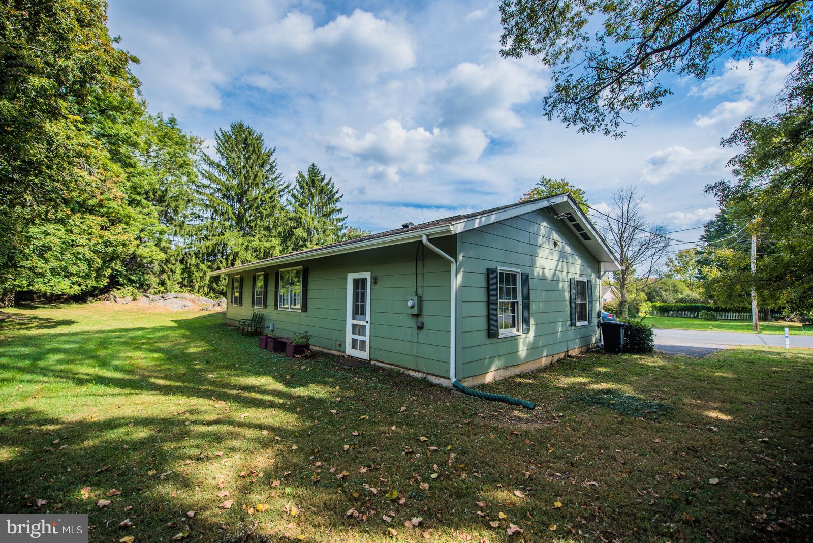 CHAPLINE'S CHOICE - Residential