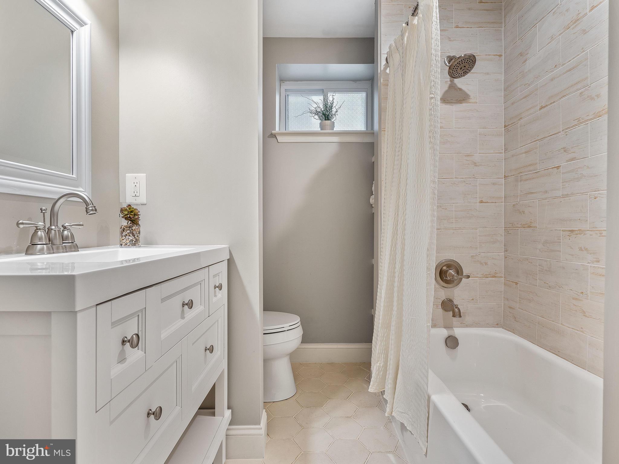 HIGHLAND VIEW - Residential