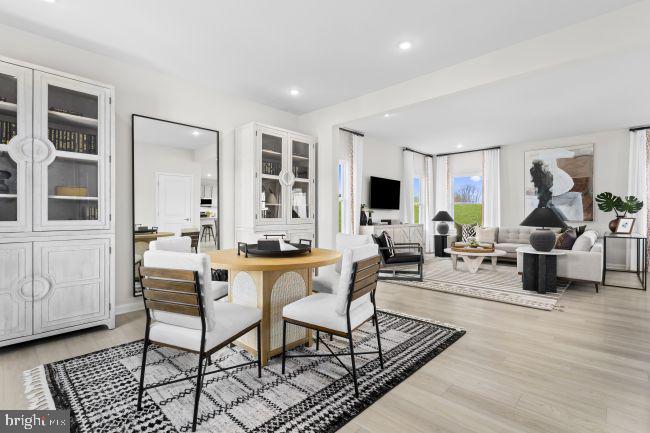 SOUTH BROOK - Residential