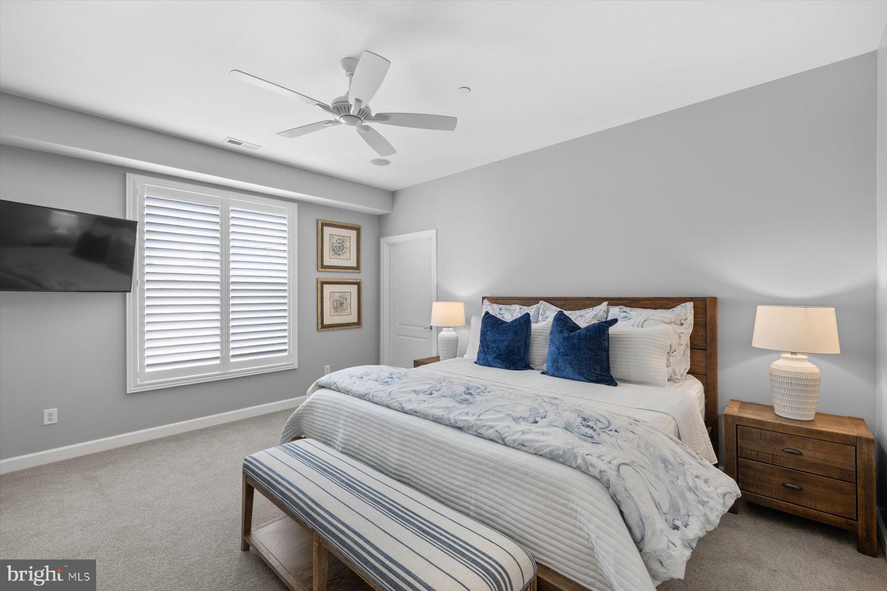 SOUTH SHORES - Residential