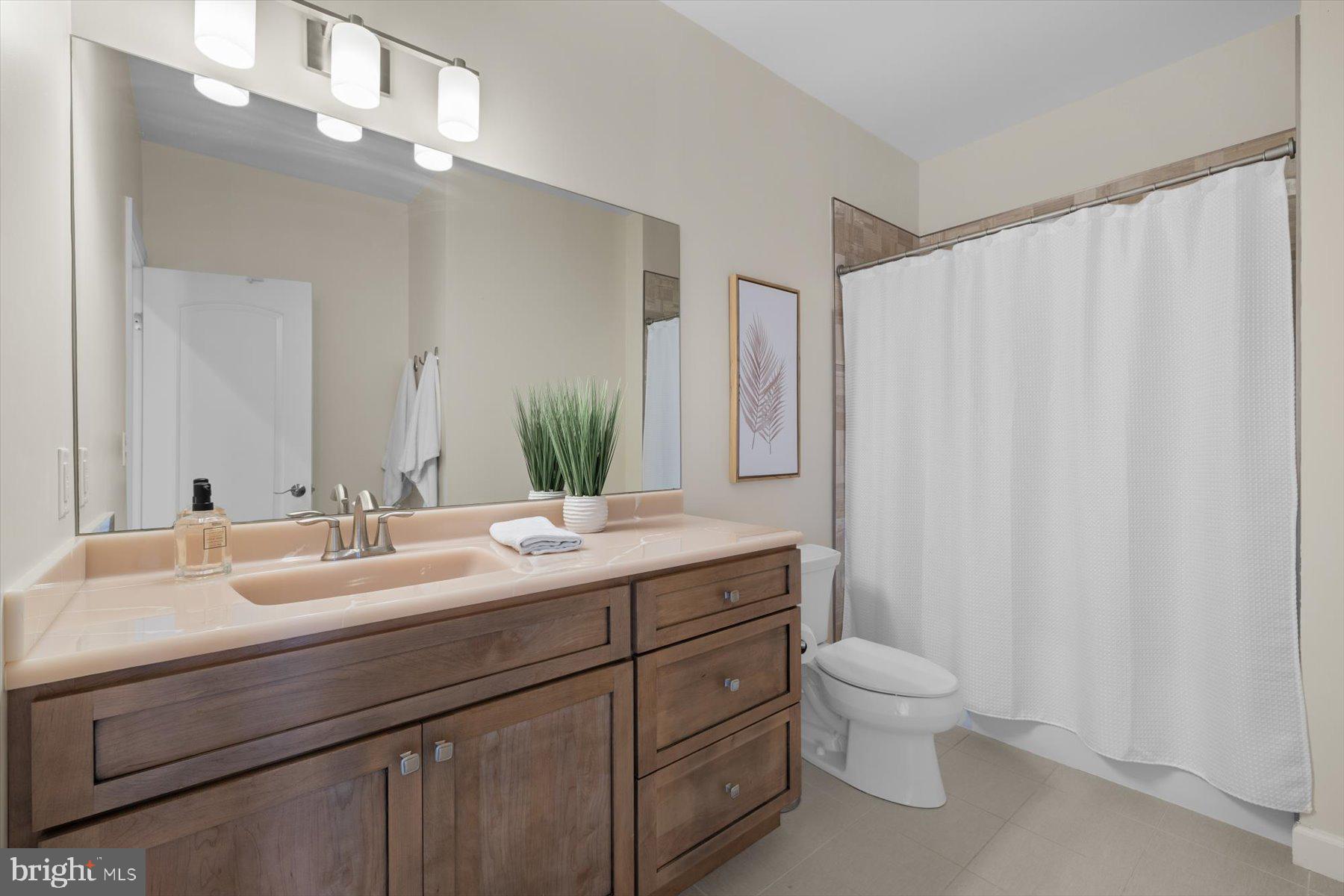 SOUTH SHORES - Residential
