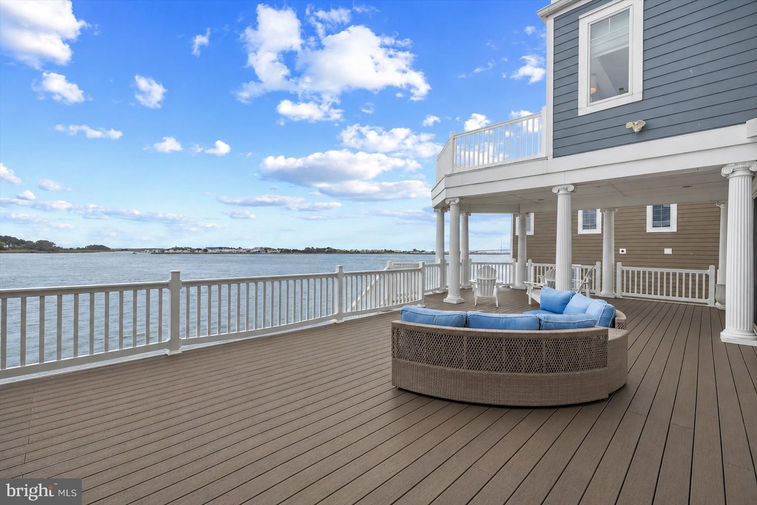 SOUTH SHORES - Residential