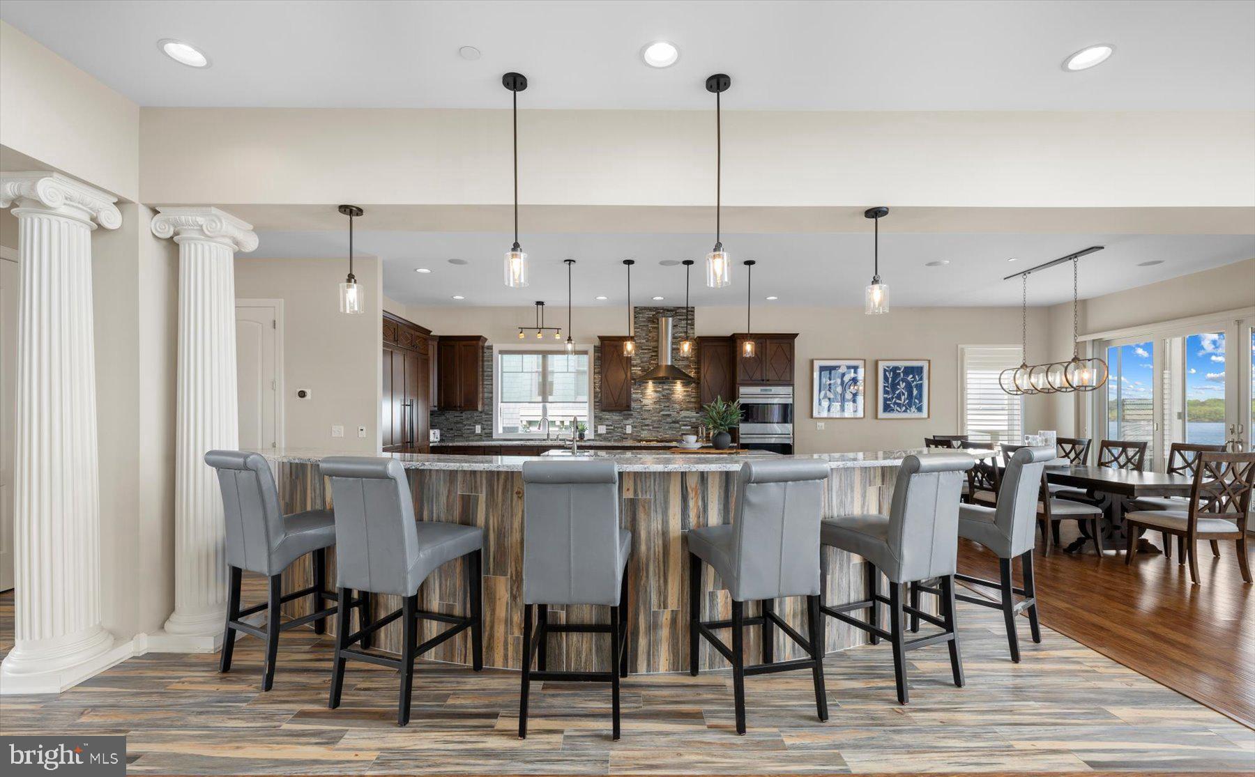 SOUTH SHORES - Residential