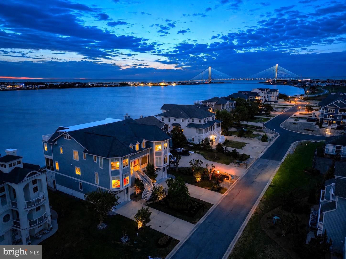 SOUTH SHORES - Residential