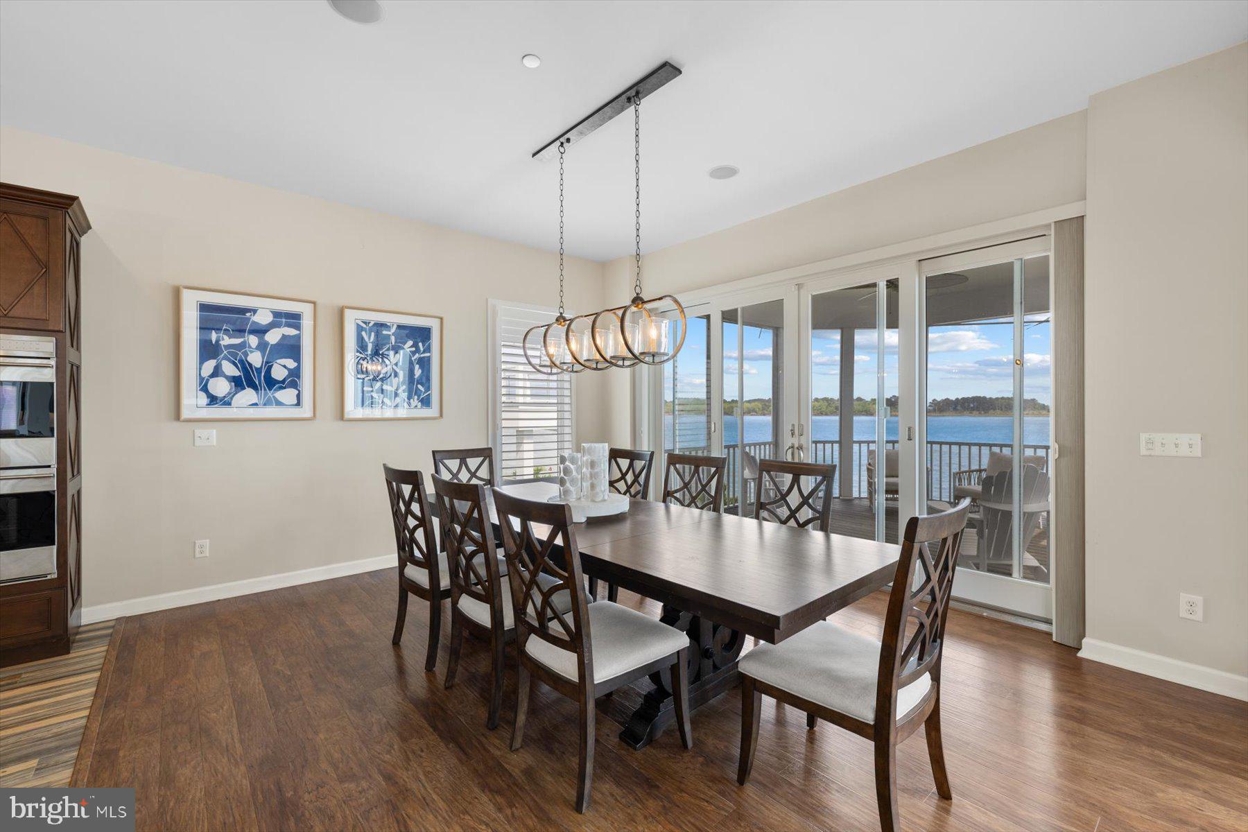 SOUTH SHORES - Residential