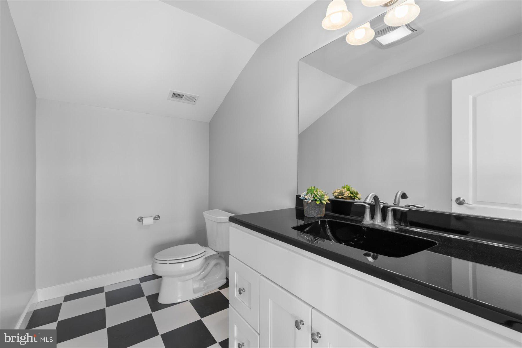 SOUTH SHORES - Residential