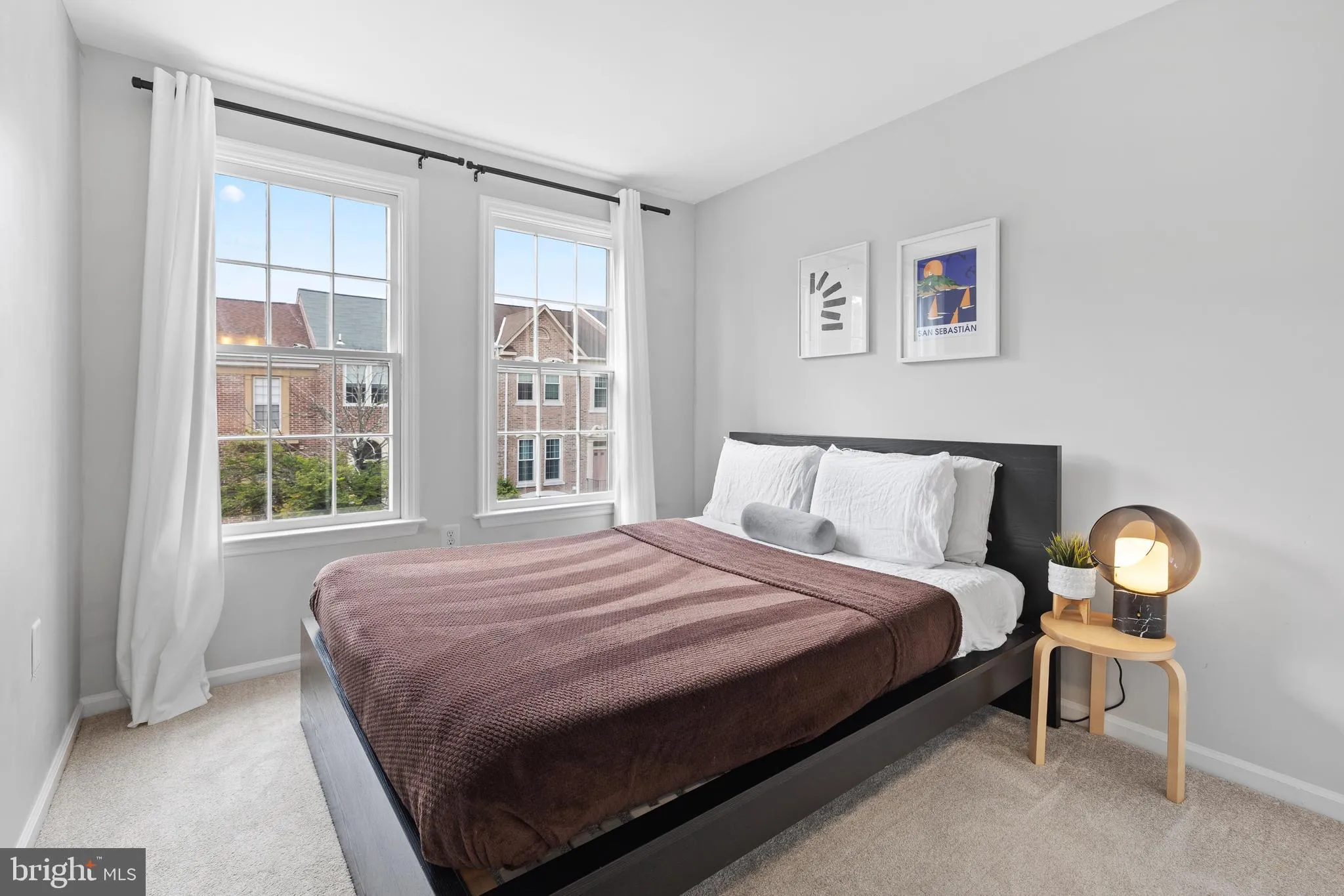 Springfield, Virginia 22150, United States, 3 Bedrooms Bedrooms, ,4 BathroomsBathrooms,Residential,Contingent,180092